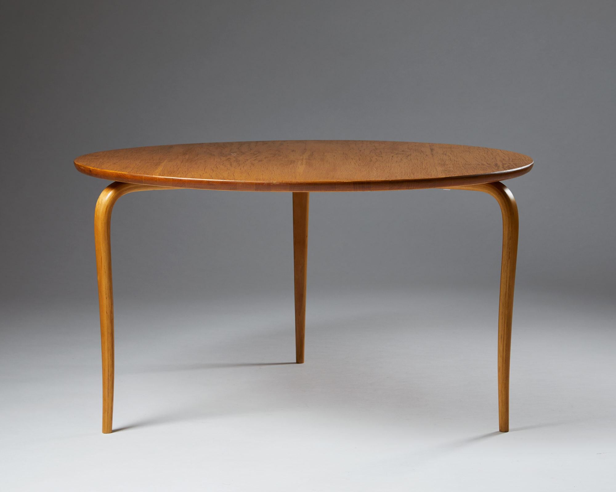 Scandinavian Modern Occasional Table “Annika” by Bruno Mathsson for Karl Mathsson, Sweden, 1936