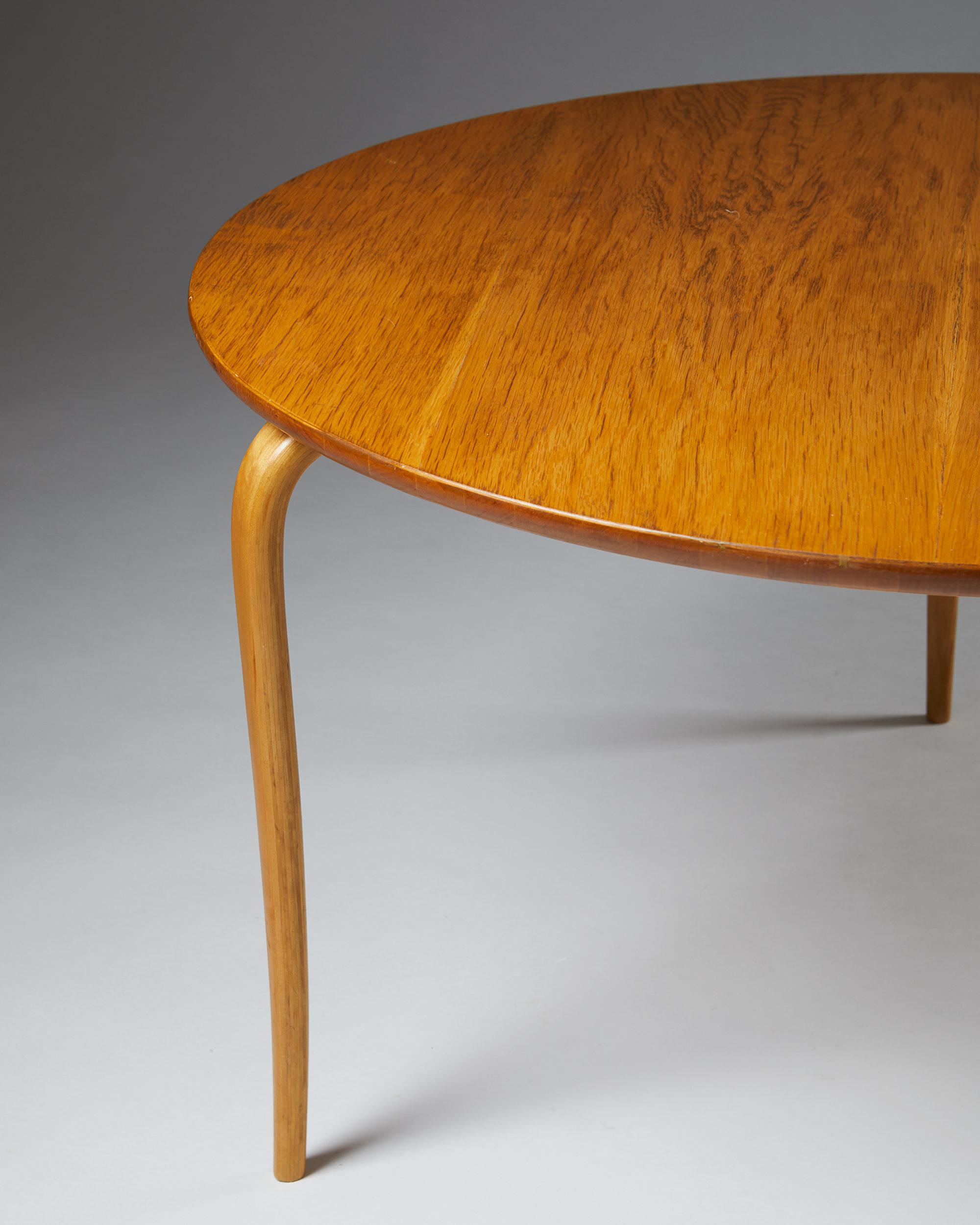 Swedish Occasional Table “Annika” by Bruno Mathsson for Karl Mathsson, Sweden, 1936