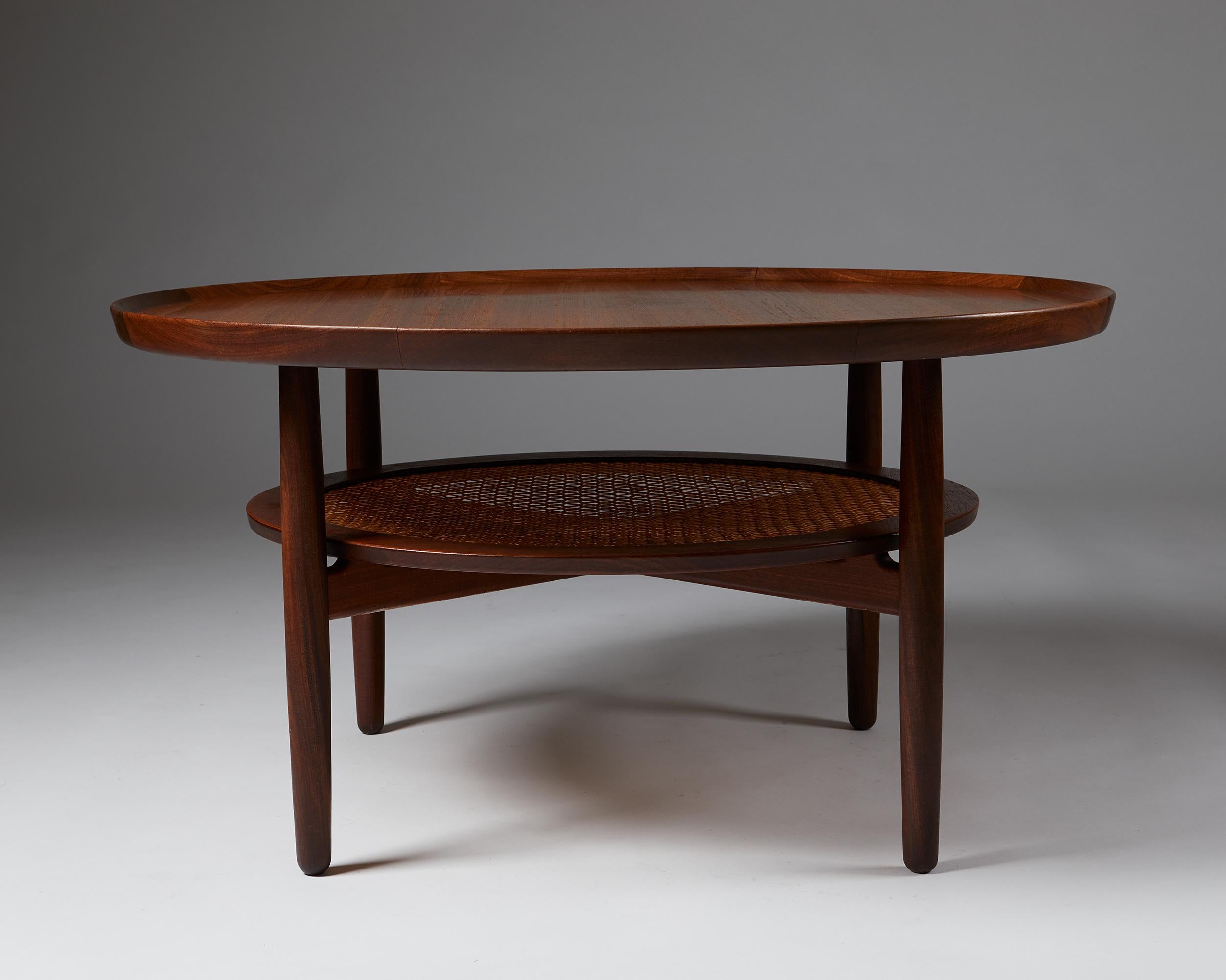 Occasional Table, Anonymous, Denmark, 1950’s In Good Condition In Stockholm, SE
