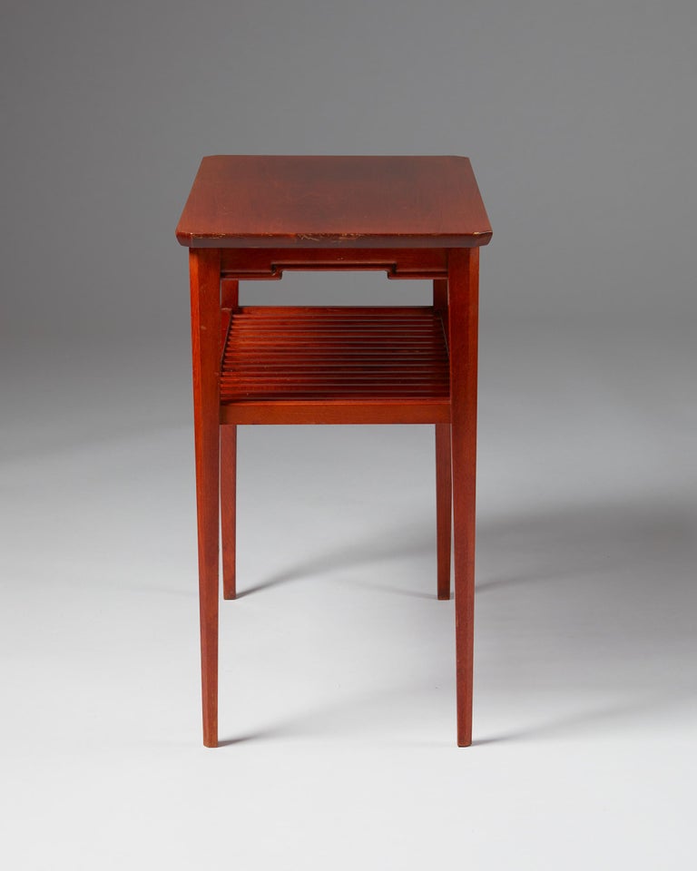 Occasional Table, Anonymous, Sweden, 1940s In Good Condition For Sale In Stockholm, SE