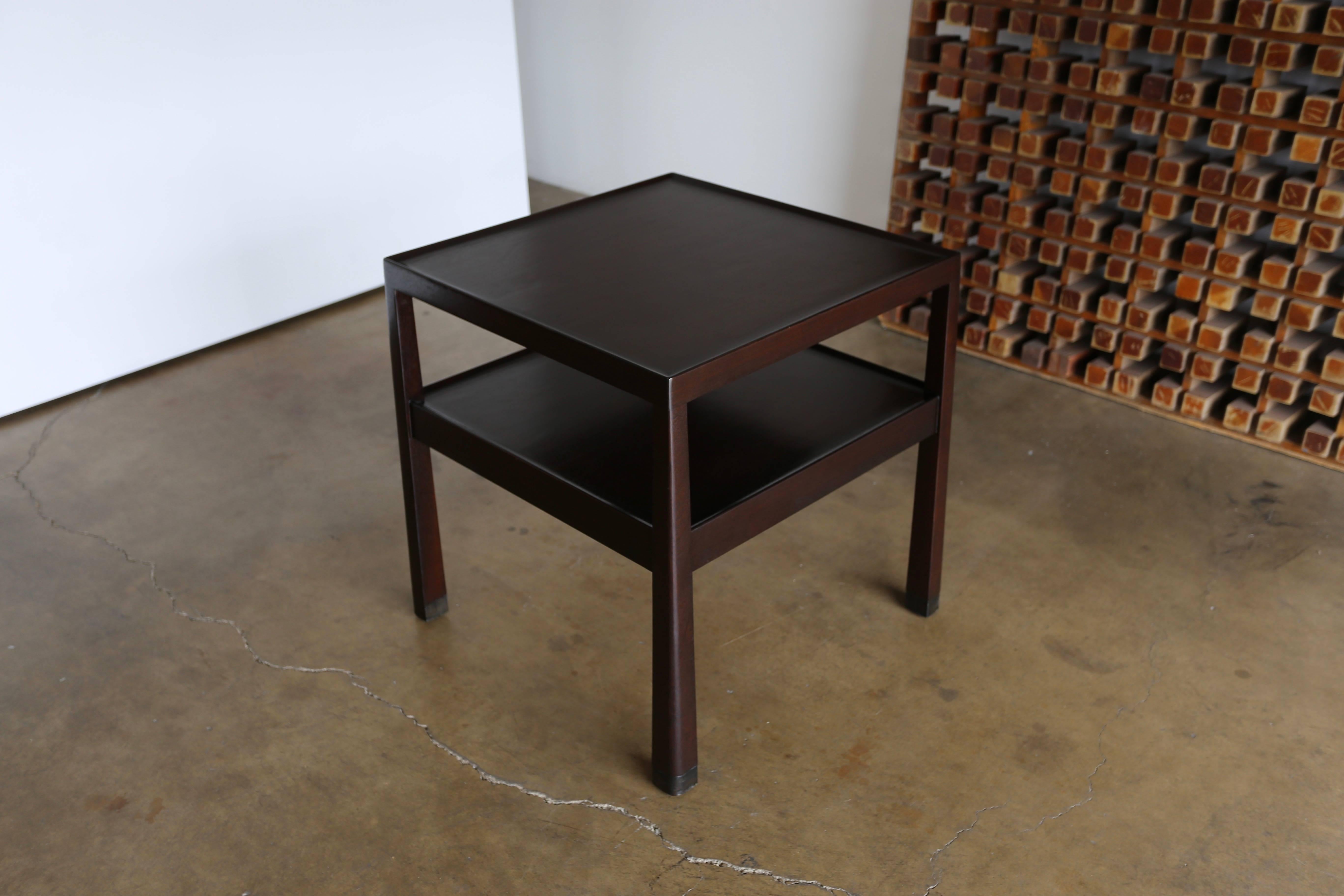 Occasional Table by Edward Wormley for Dunbar Model 5310 In Good Condition In Costa Mesa, CA