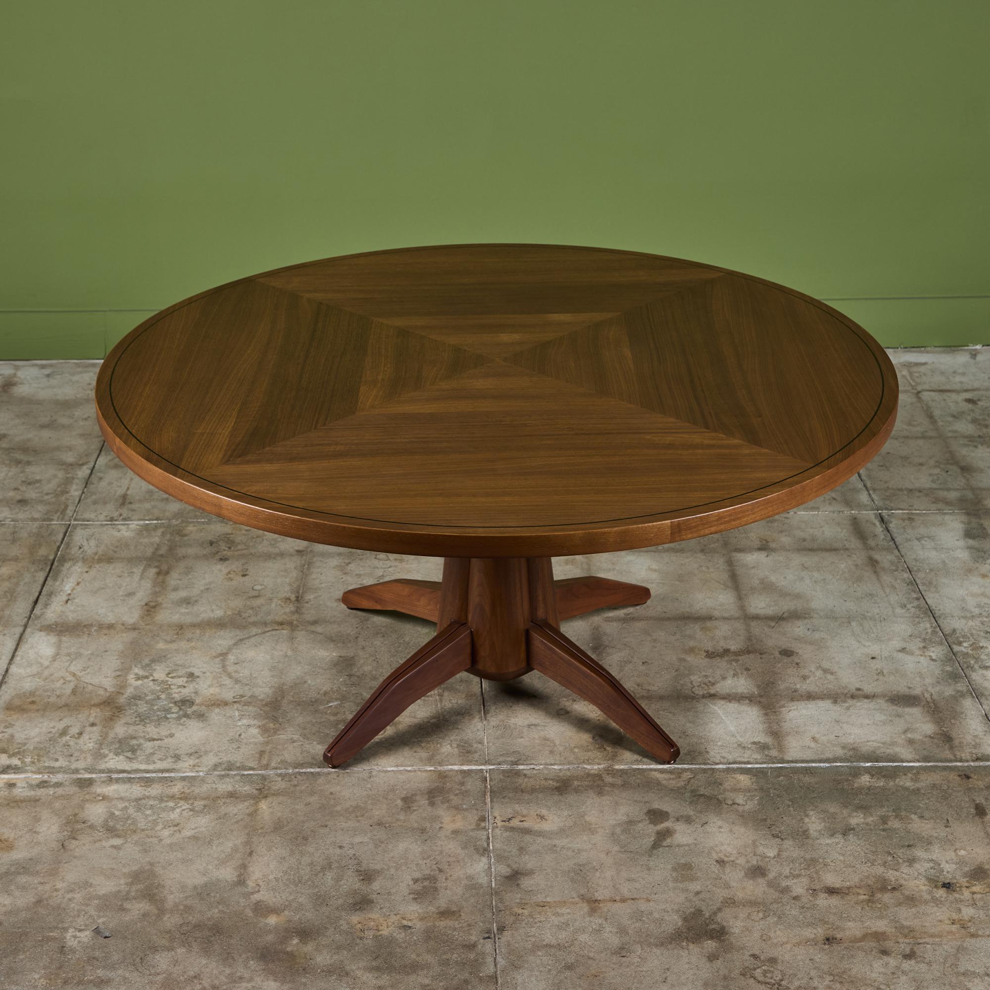 20ième siècle Table d'appoint Maurice Bailey pour Monteverdi Young en vente