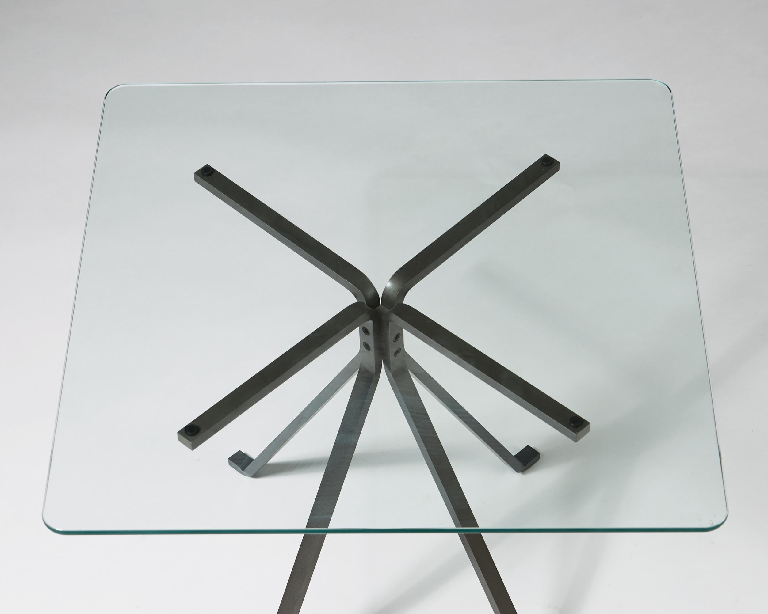 Occasional Table “Cuginetto”, Designed by Enzo Mari for Driade, Italy, 1970s In Good Condition In Stockholm, SE