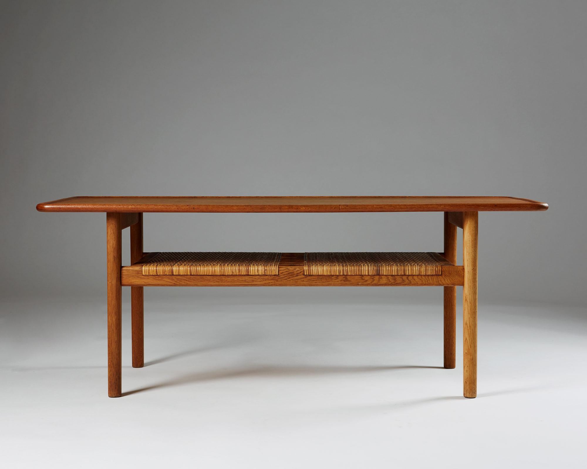 Scandinavian Modern Occasional Table Designed by Hans Wegner for Andreas Tuck, Sweden, 1950s