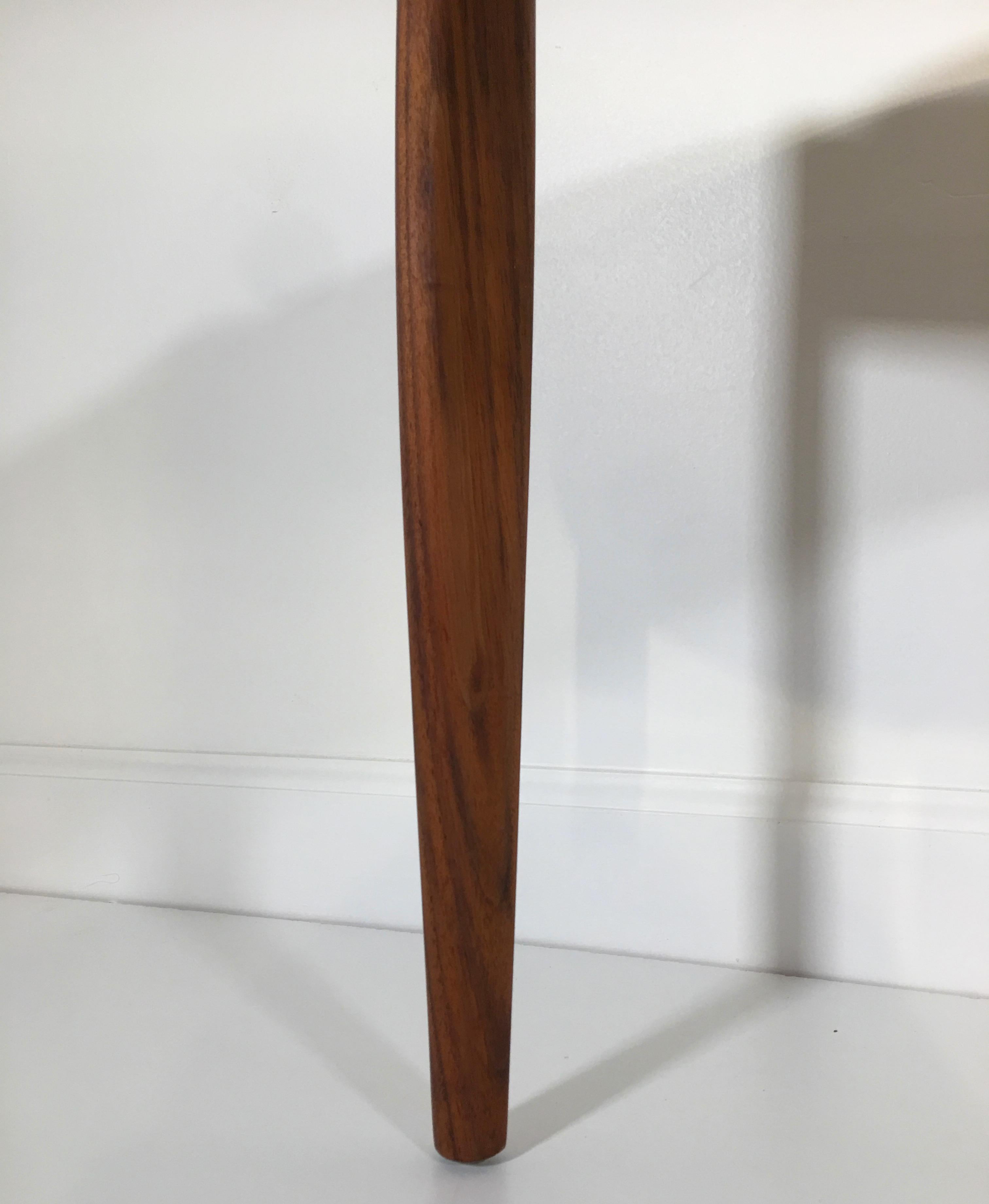 Occasional Table in the Manner of Gio Ponti In Excellent Condition In South Charleston, WV