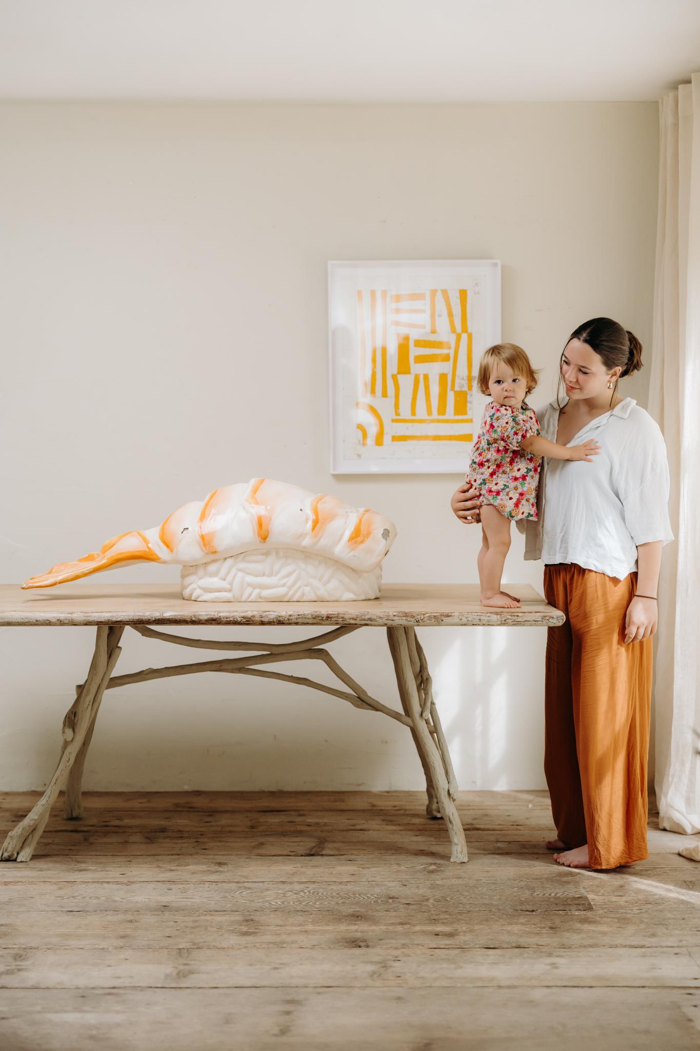 table d'appoint en bois de cèdre ancien ... en vente 12