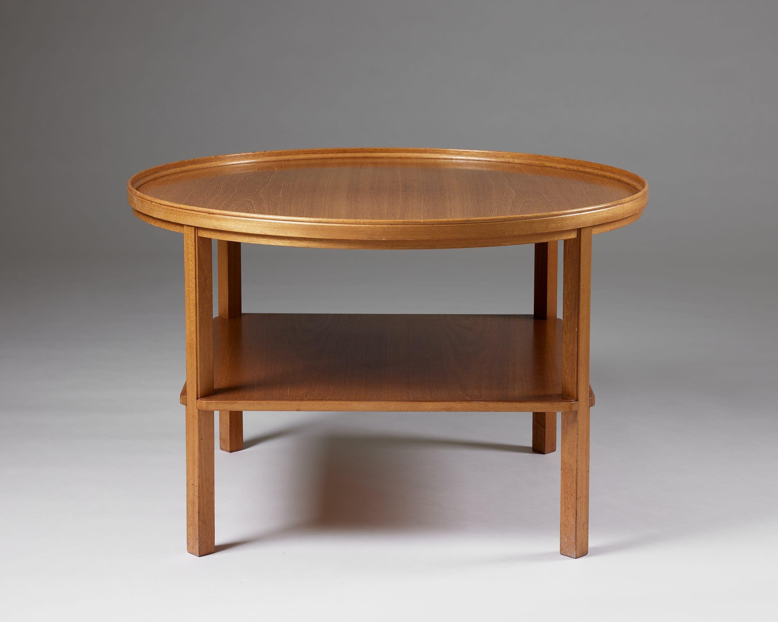 Danish Occasional table model 6687 designed by Kaare Klint for Rud. Rasmussen Denmark