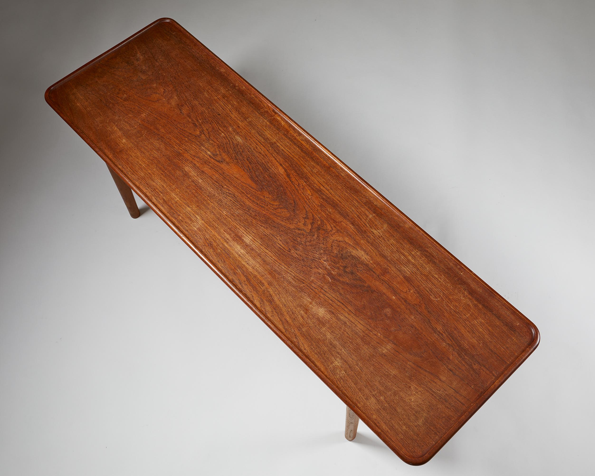 Mid-20th Century Occasional Table Model AT-10 Designed by Hans J. Wegner for Andreas Tuck