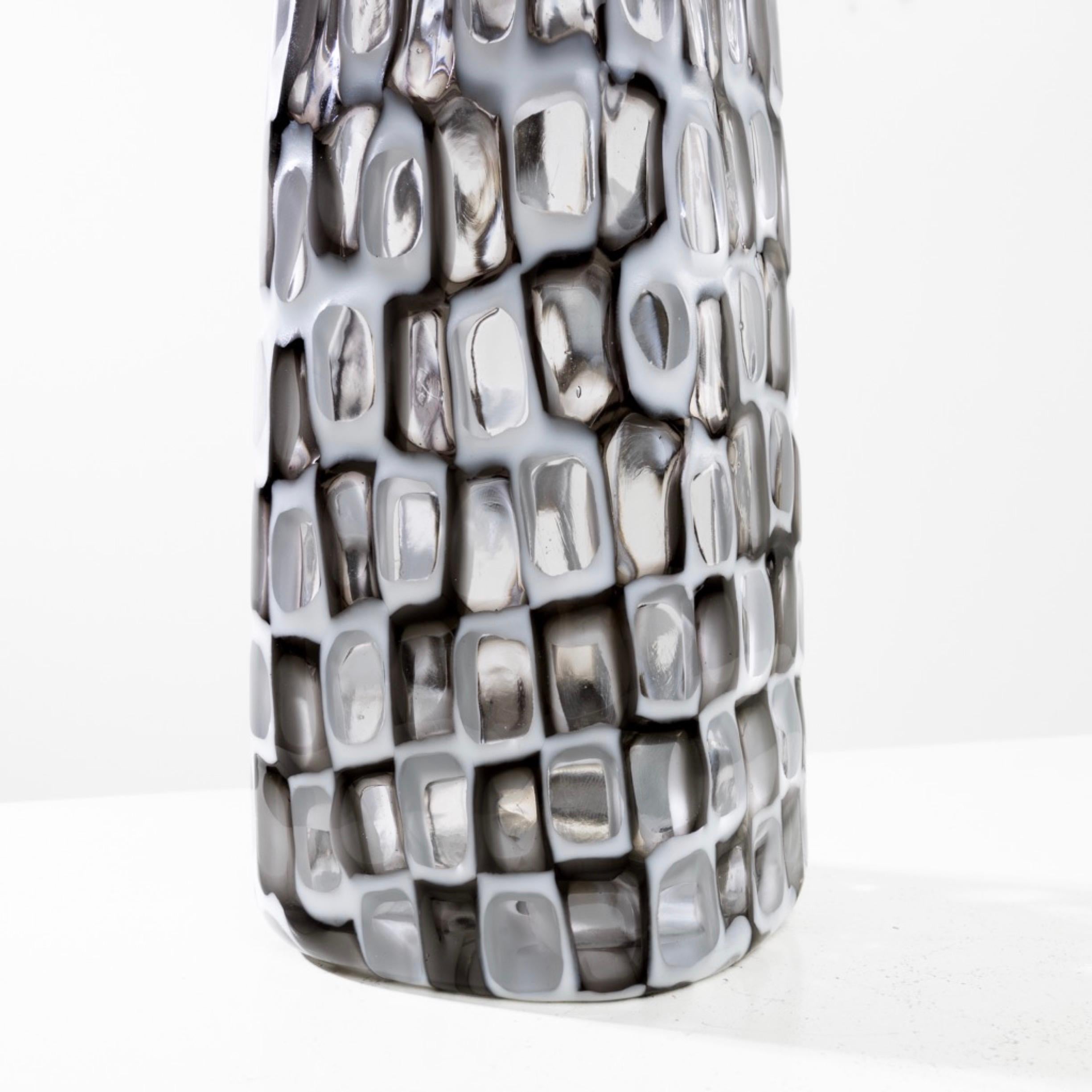 Blown Glass Occhi by Tobia Scarpa – Quadrangular shaped vase For Sale