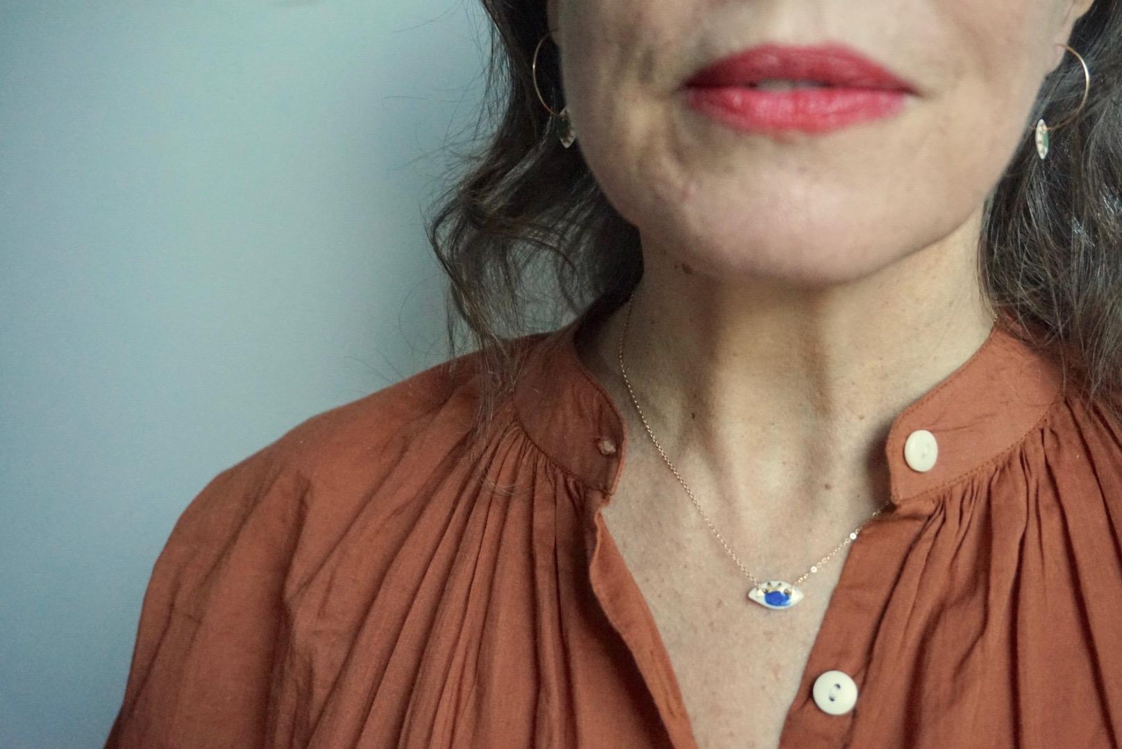 Occhi Necklace in Turquoise - Handmade porcelain charm with 14k gold leaf detail In New Condition For Sale In Brooklyn, NY