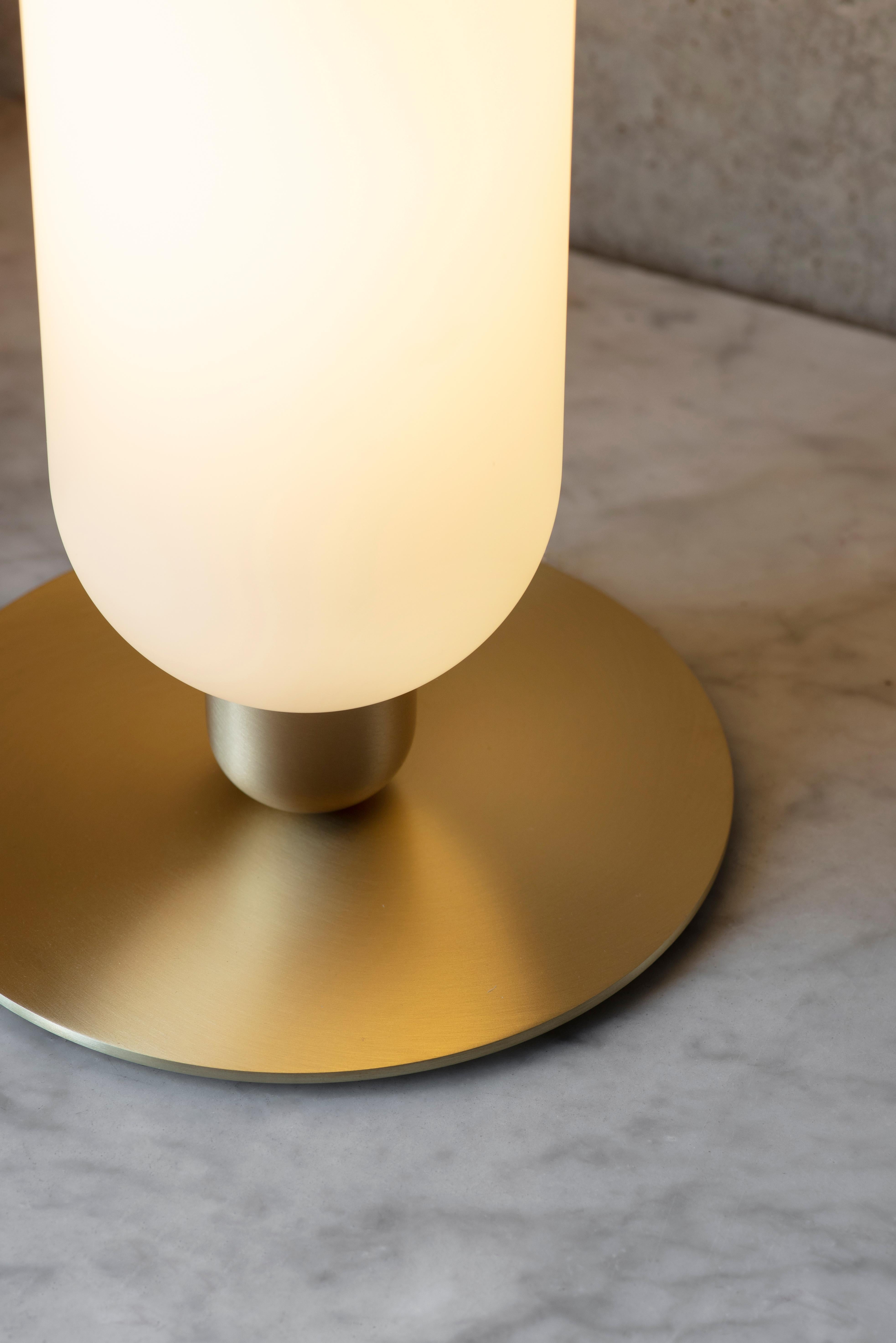 Occulo Brass Table Lamp I by Bert Frank In New Condition For Sale In Geneve, CH