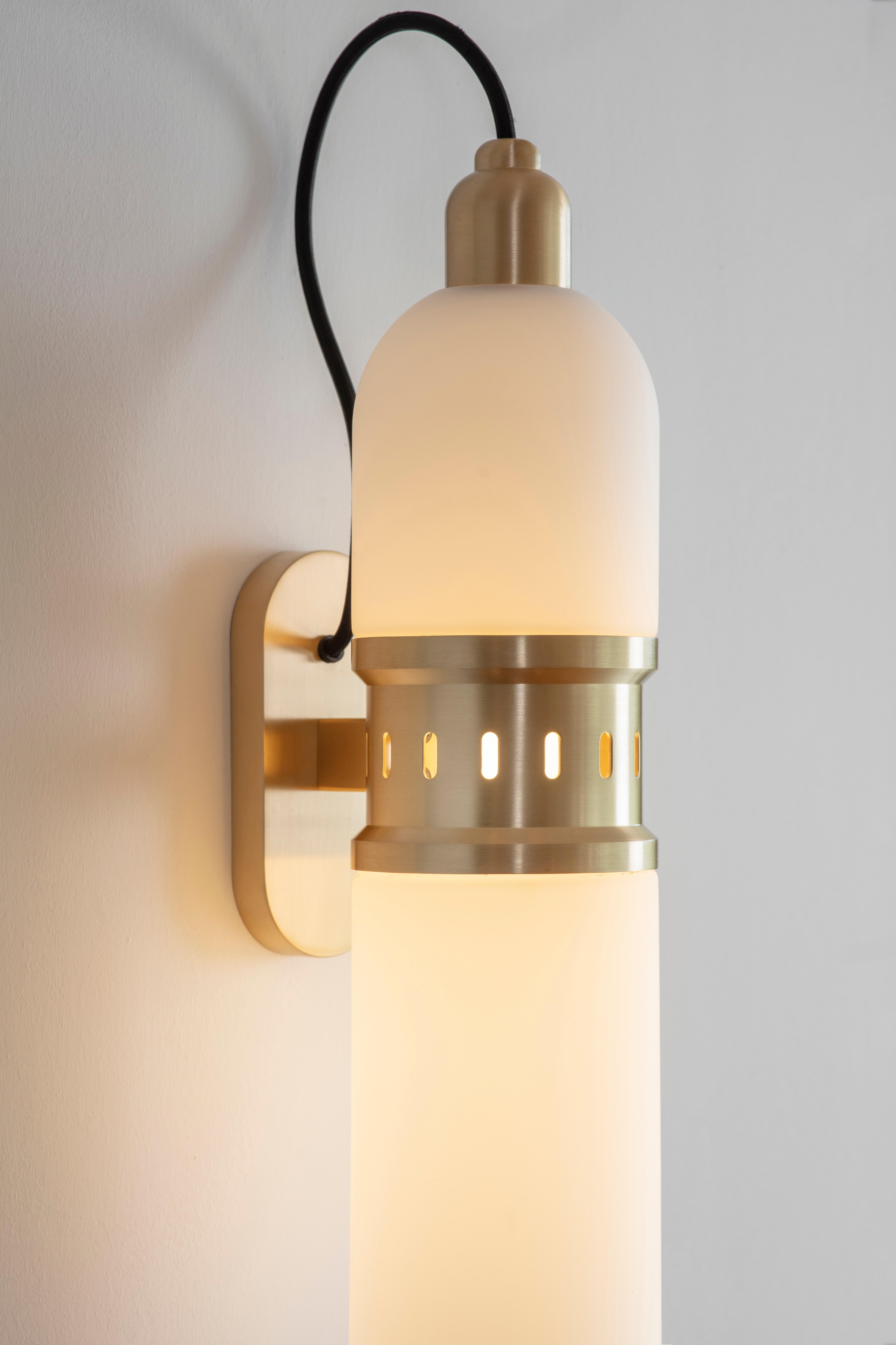 Modern Occulo Brass Wall Lamp by Bert Frank For Sale