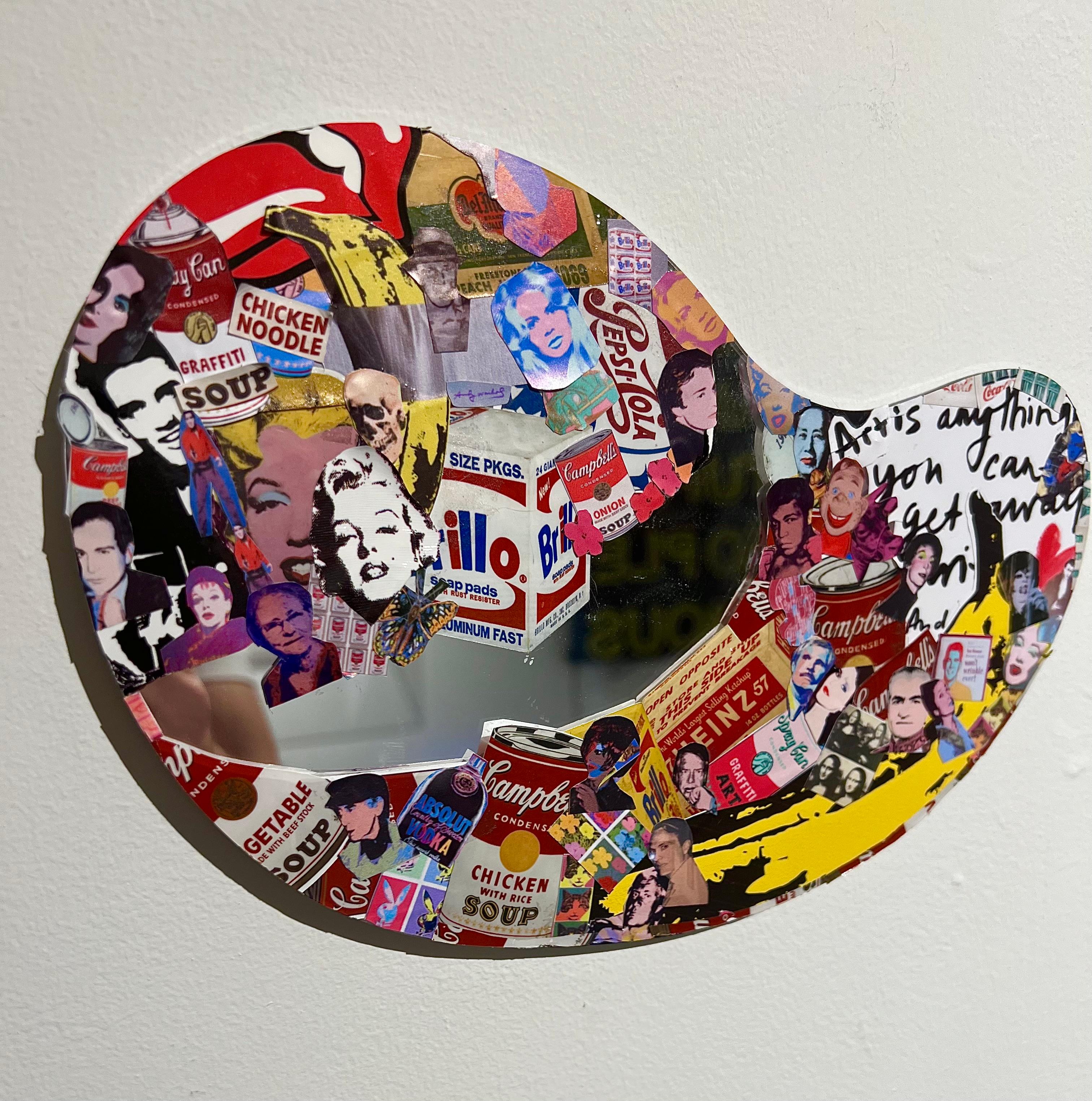 Autocollants sur un miroir avec marché permanent avec un enfant robot Warhol. Unique en son genre 

Pop art d'un artiste émergent utilisant un style familier de collage et des artistes célèbres pour créer un mélange unique de nostalgie et