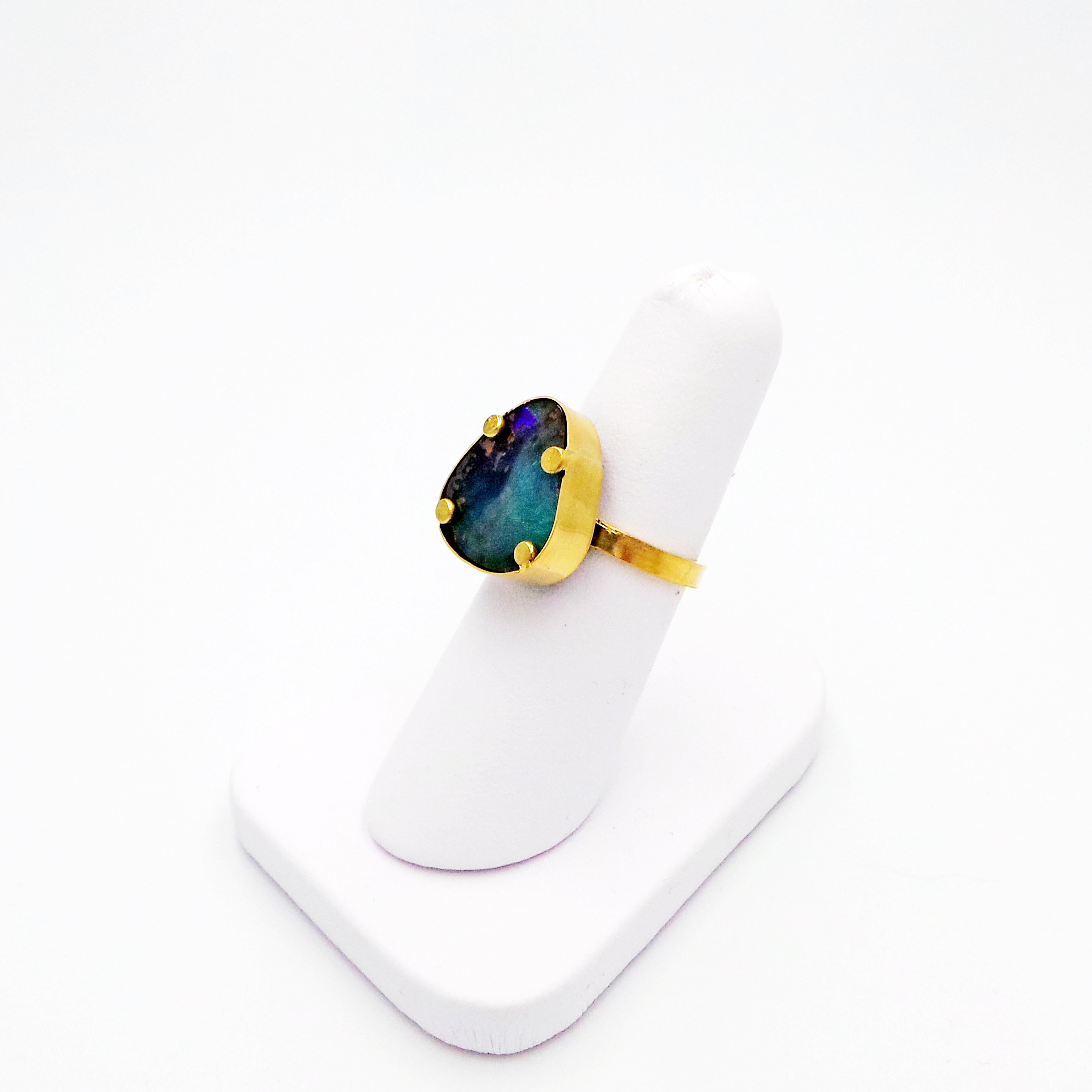 Ocean Blue Australian Boulder Opal Gold Ring In New Condition In Naples, FL