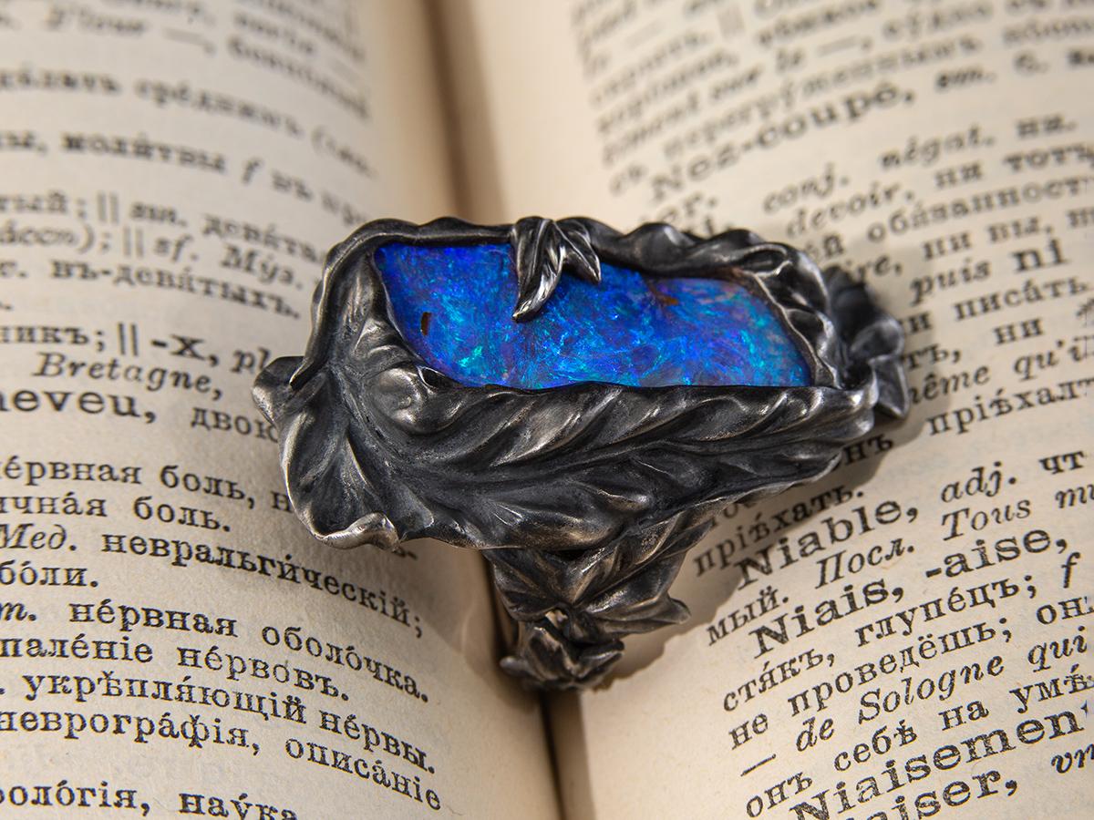 Bague d'affirmation en or avec opale bleu océan et opale bleue australienne en vente 11