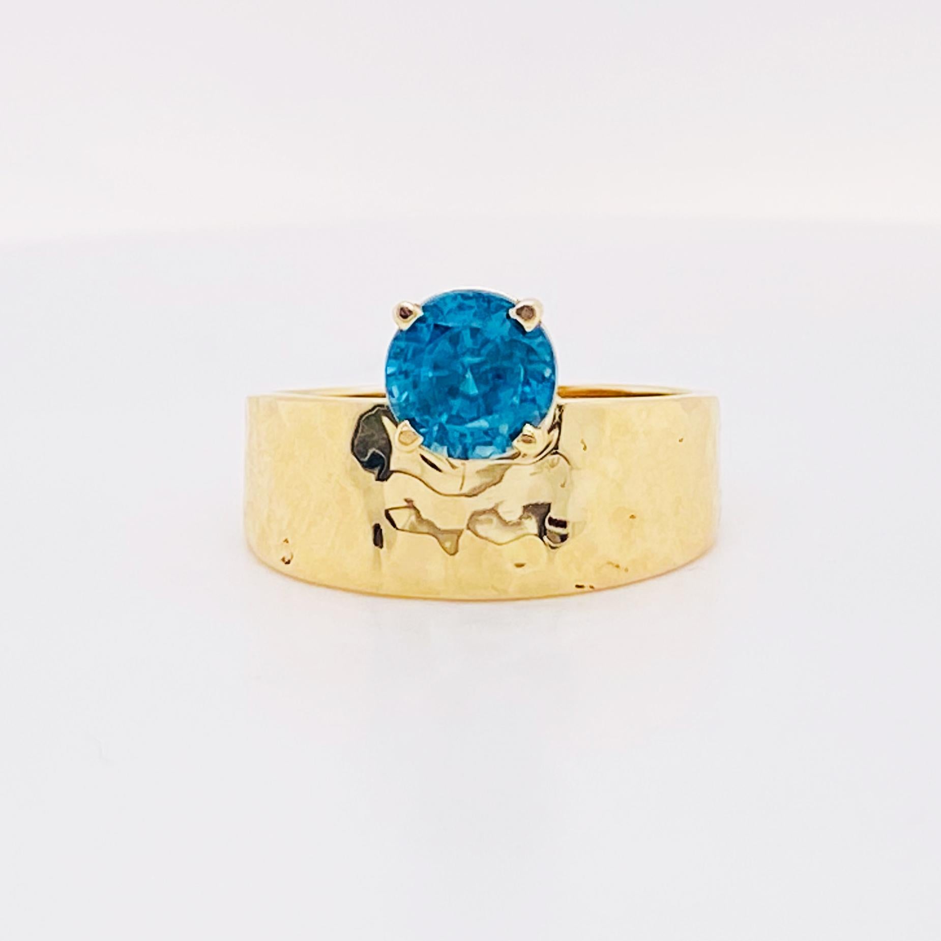 Artisan Ocean Blue Zircon Hammered Ring Asymmetrical 14k Gold Hammered Band Sizable For Sale