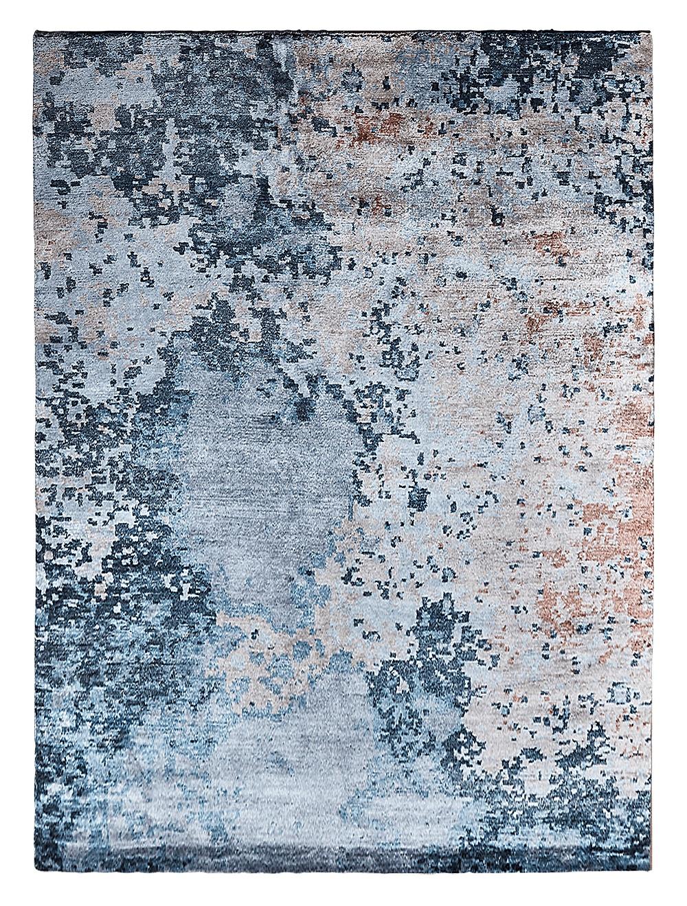 Ocean carpet by Massimo Copenhagen
Handknotted
Materials: 50% Bamboo, 50% New Zealand Wool 
Dimensions: W 200 x H 300 cm
Available colors: Space Surface and Ocean.
Other dimensions are available: 170x240 cm and special sizes.

Ocean is a high