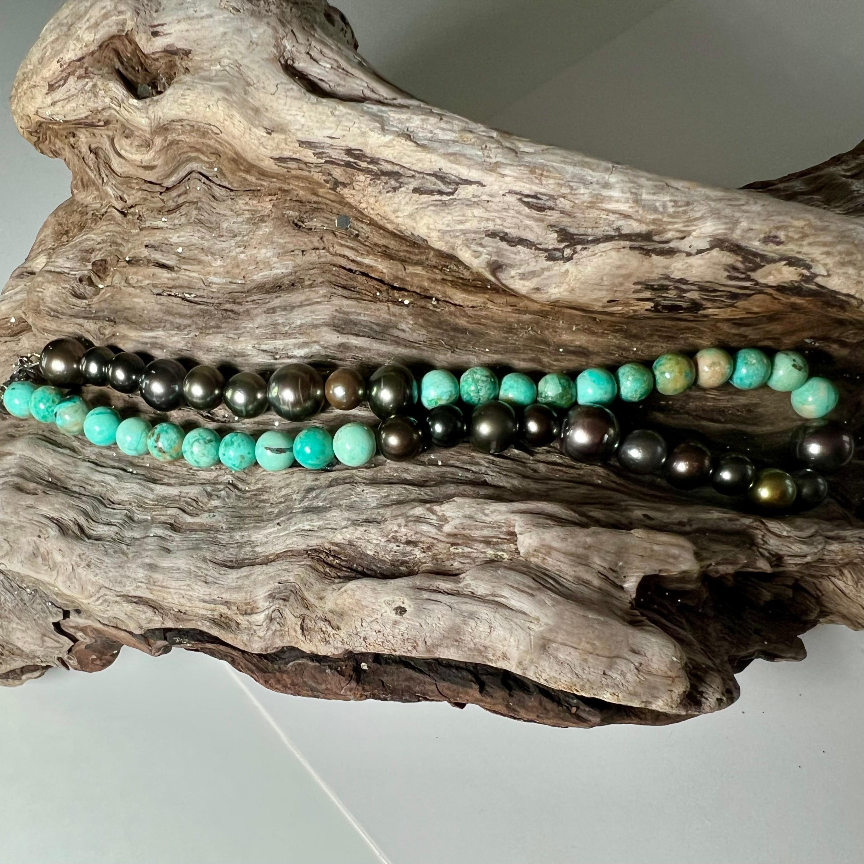 Collar Océano Profundo - Turquesa de Perú y Perlas de Tahití Cuenta en venta