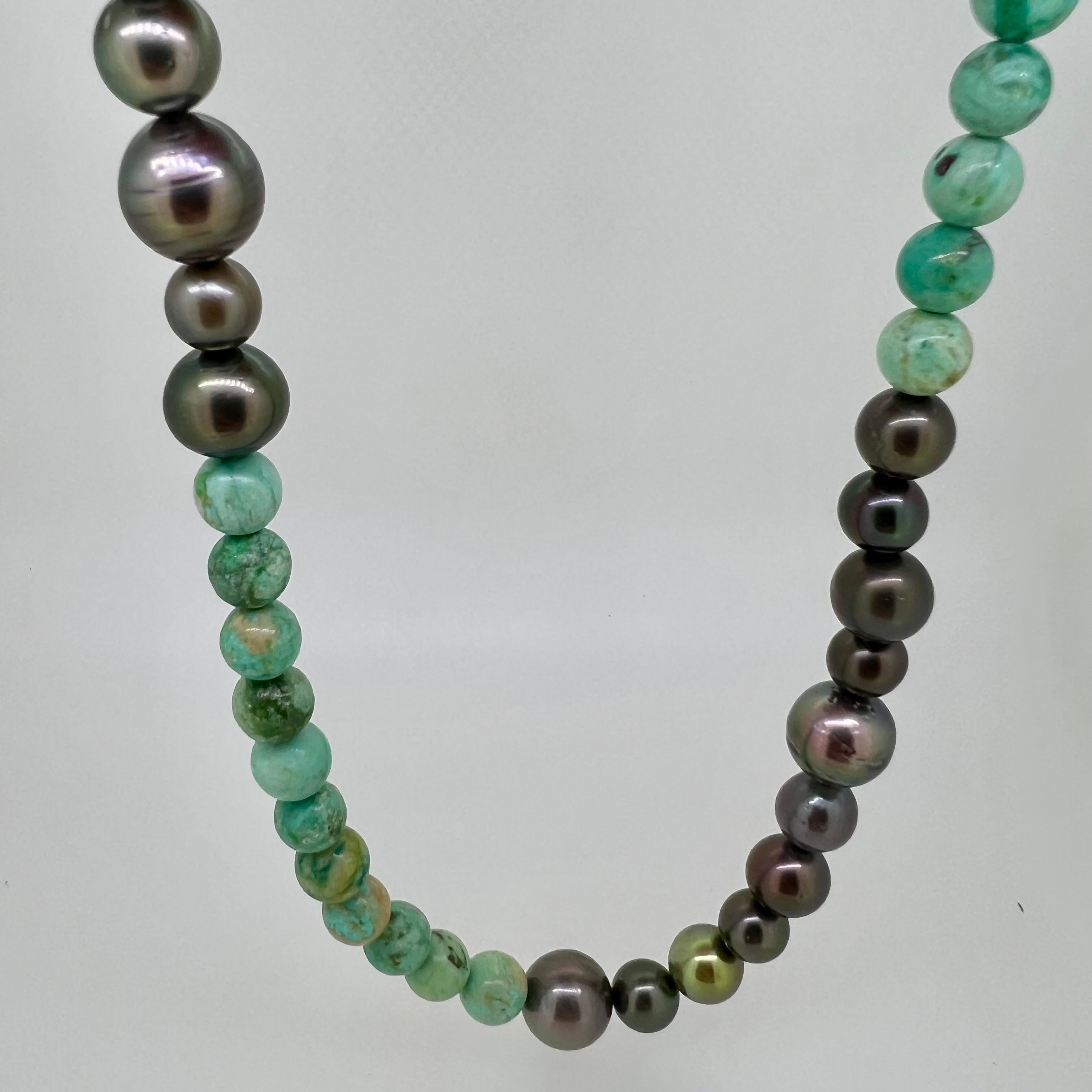 Collar Océano Profundo - Turquesa de Perú y Perlas de Tahití en venta 3