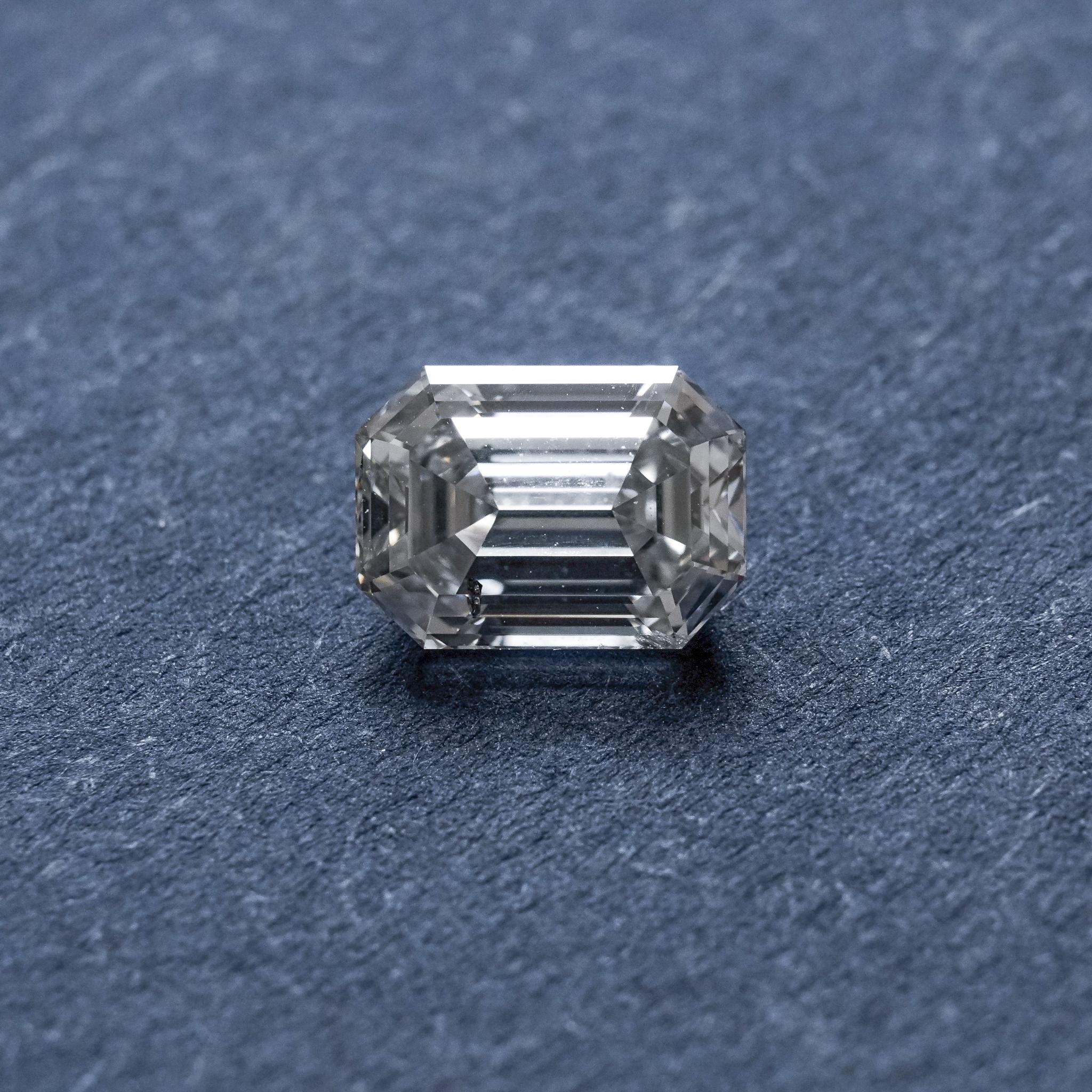 Ocean Diamonds, 3 Diamonds, Total Ct. 2.076, GIA/EGL Certified 8