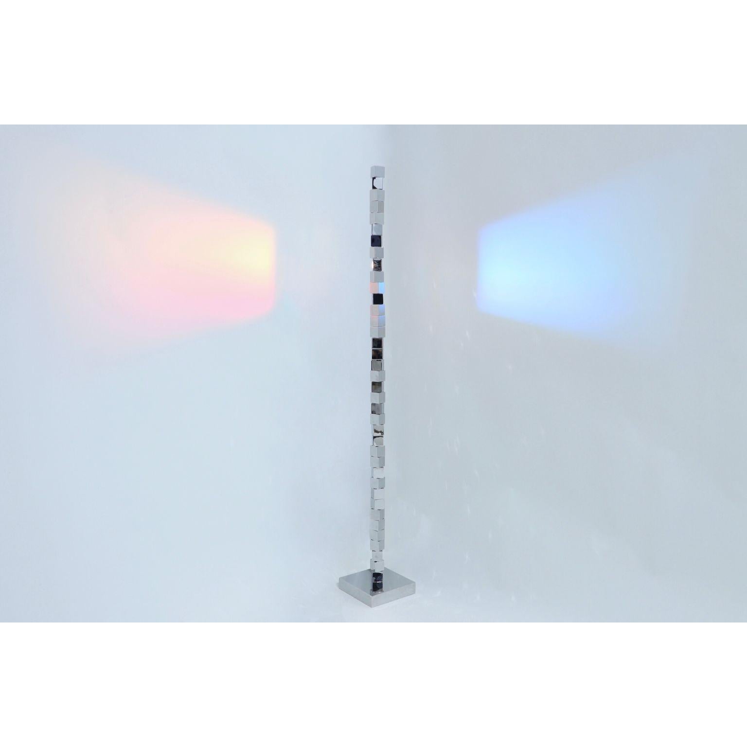 Ocean flame floor lamp by The Shaw
Dimensions: D24 x W 24 x H 180 cm
Materials: Stainless Steel
Weight: 13 kg

All our lamps can be wired according to each country. If sold to the USA it will be wired for the USA for instance.

