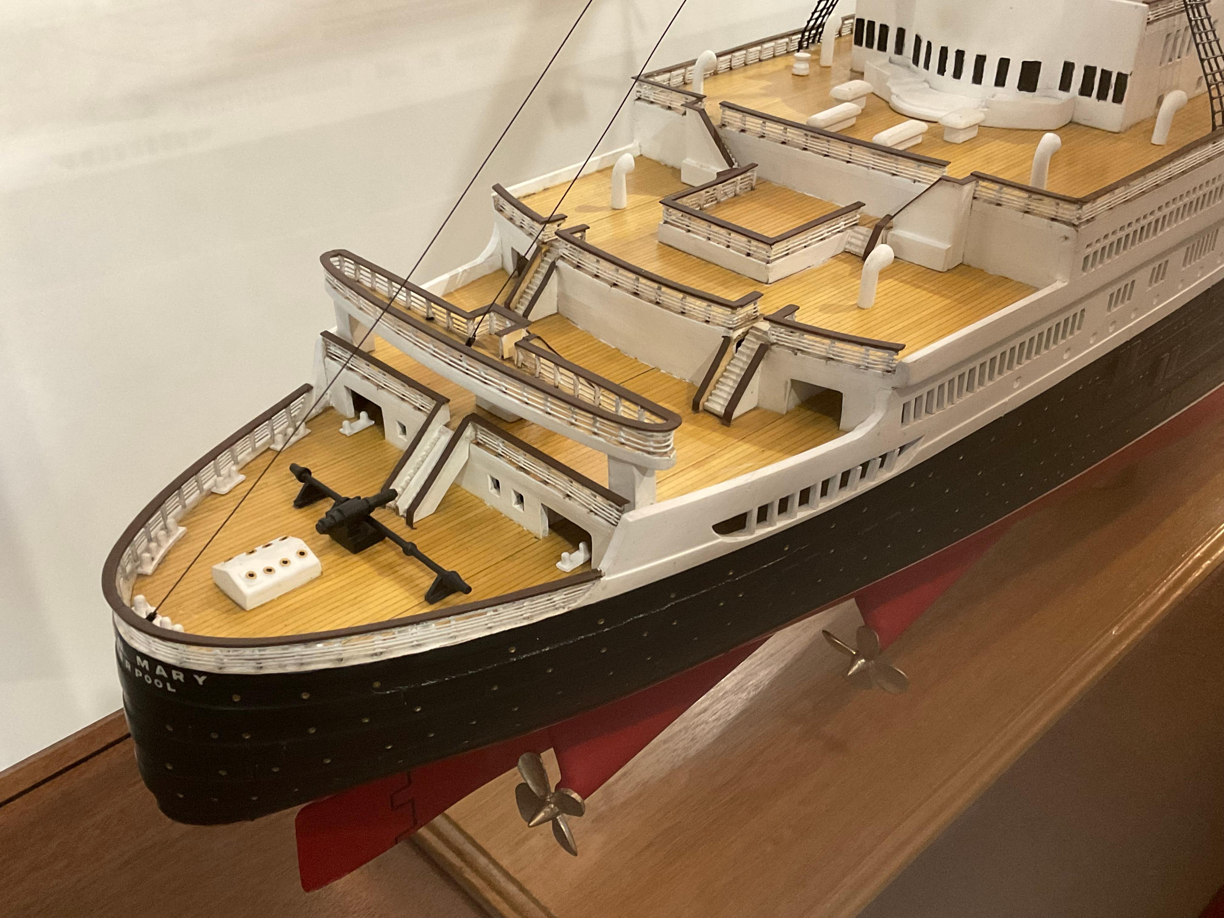 Ocean Liner Queen Mary Ship Model For Sale 7