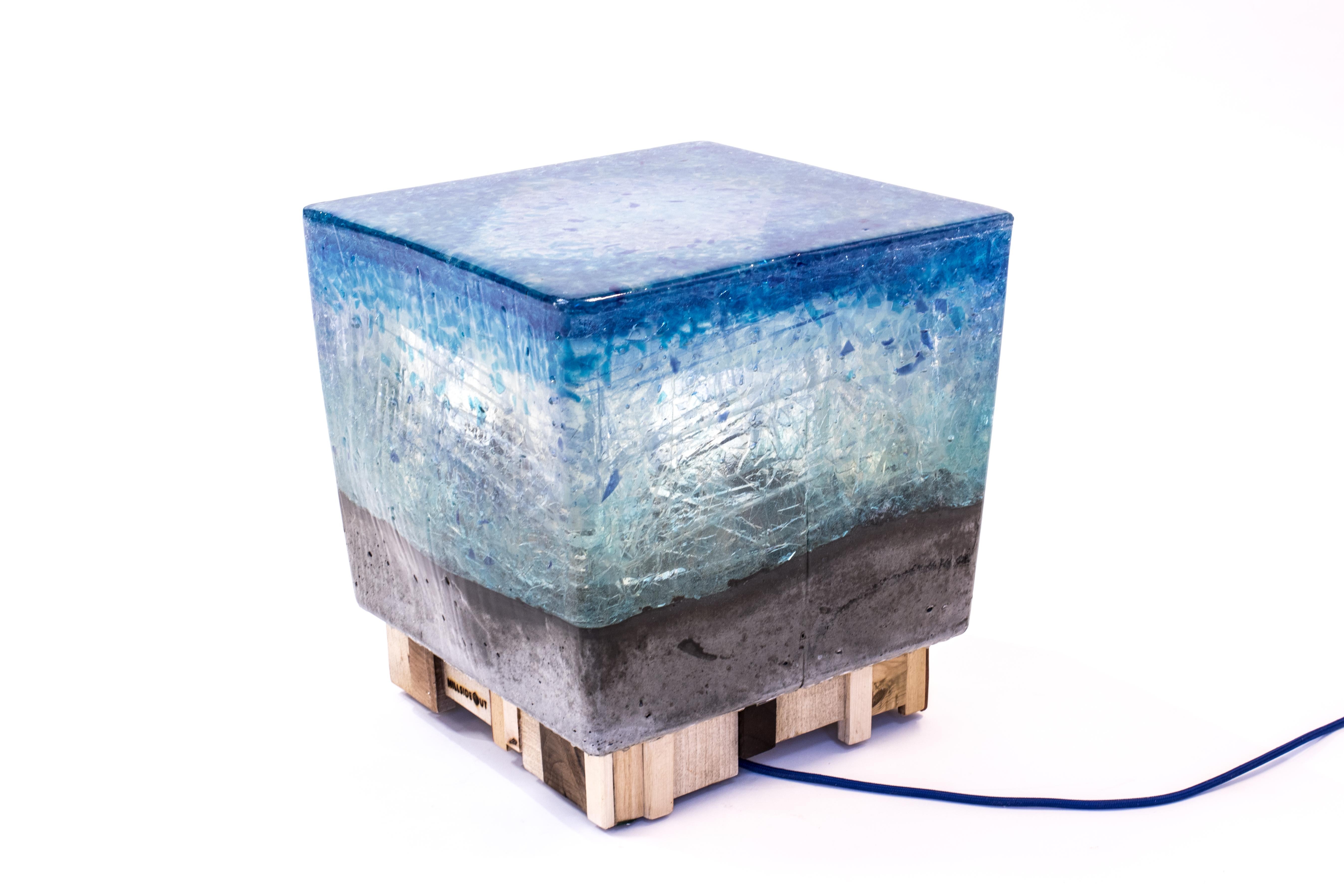 XXIe siècle et contemporain Table d'appoint Waste de Murano par Hillsideout en vente