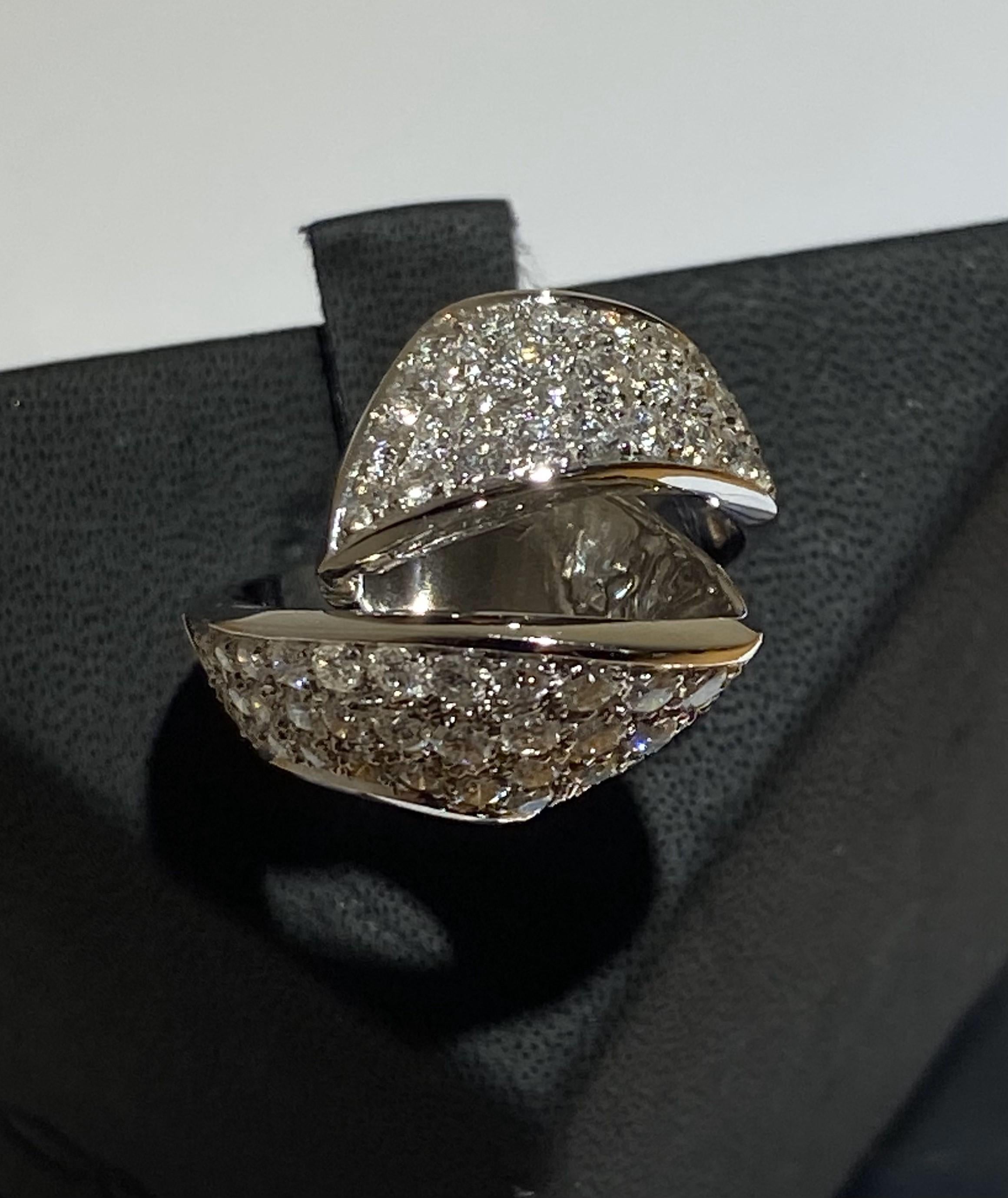 Contemporary SCAVIA 18K White Gold Pave Ring For Sale