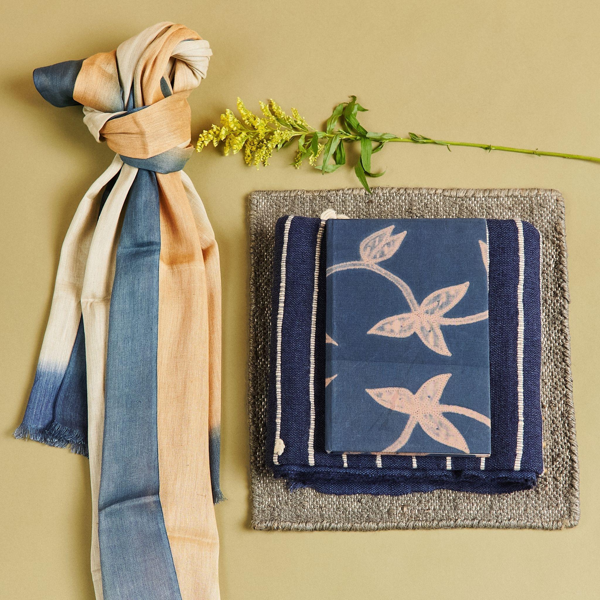 Gray Oceana Soft Linen Silk Blue Beige Classic Artisanal Handloom Scarf For Sale
