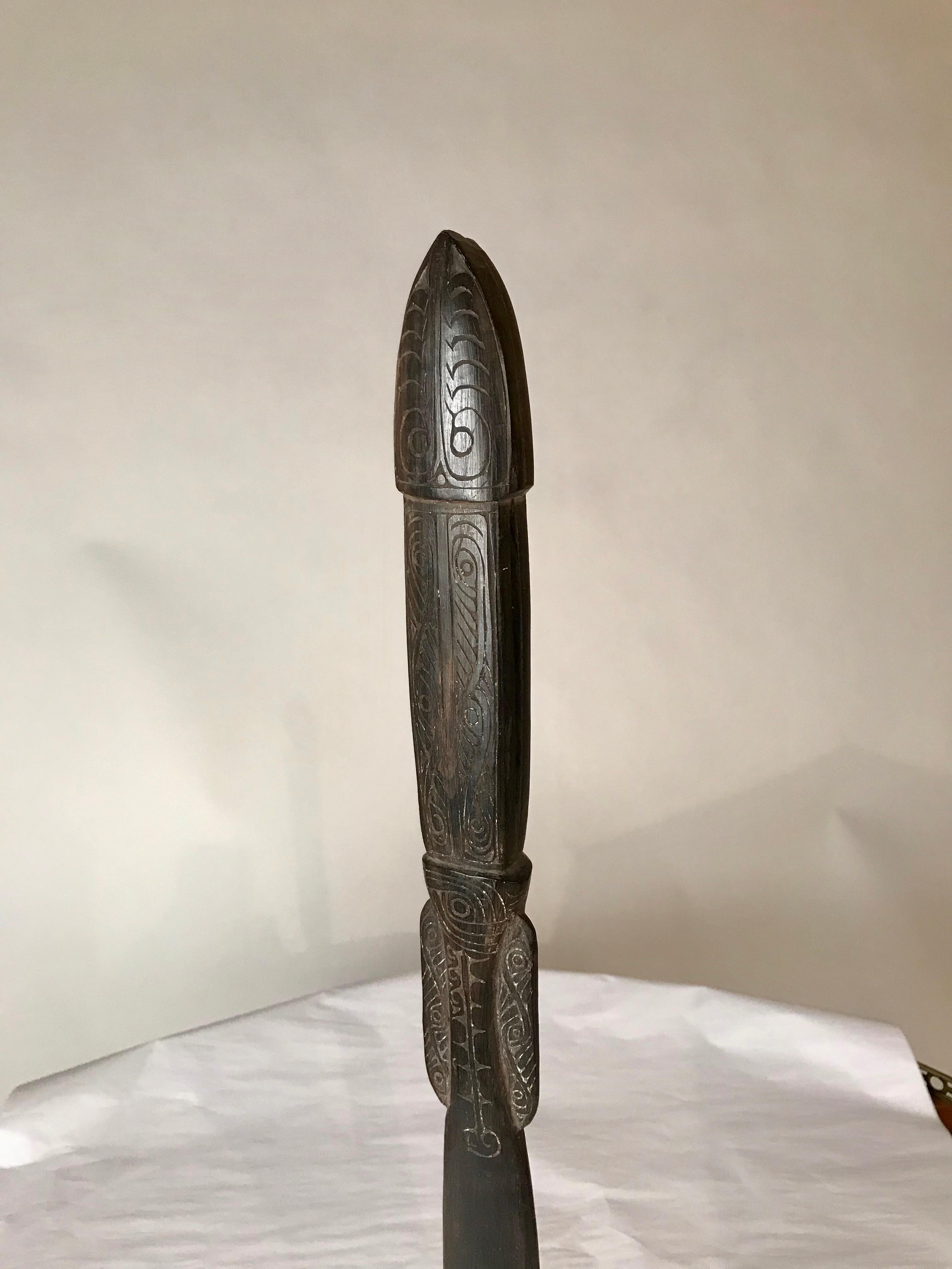 Oceanic Carved Hardwood Lime Spatula, Papua New Guinea For Sale 4