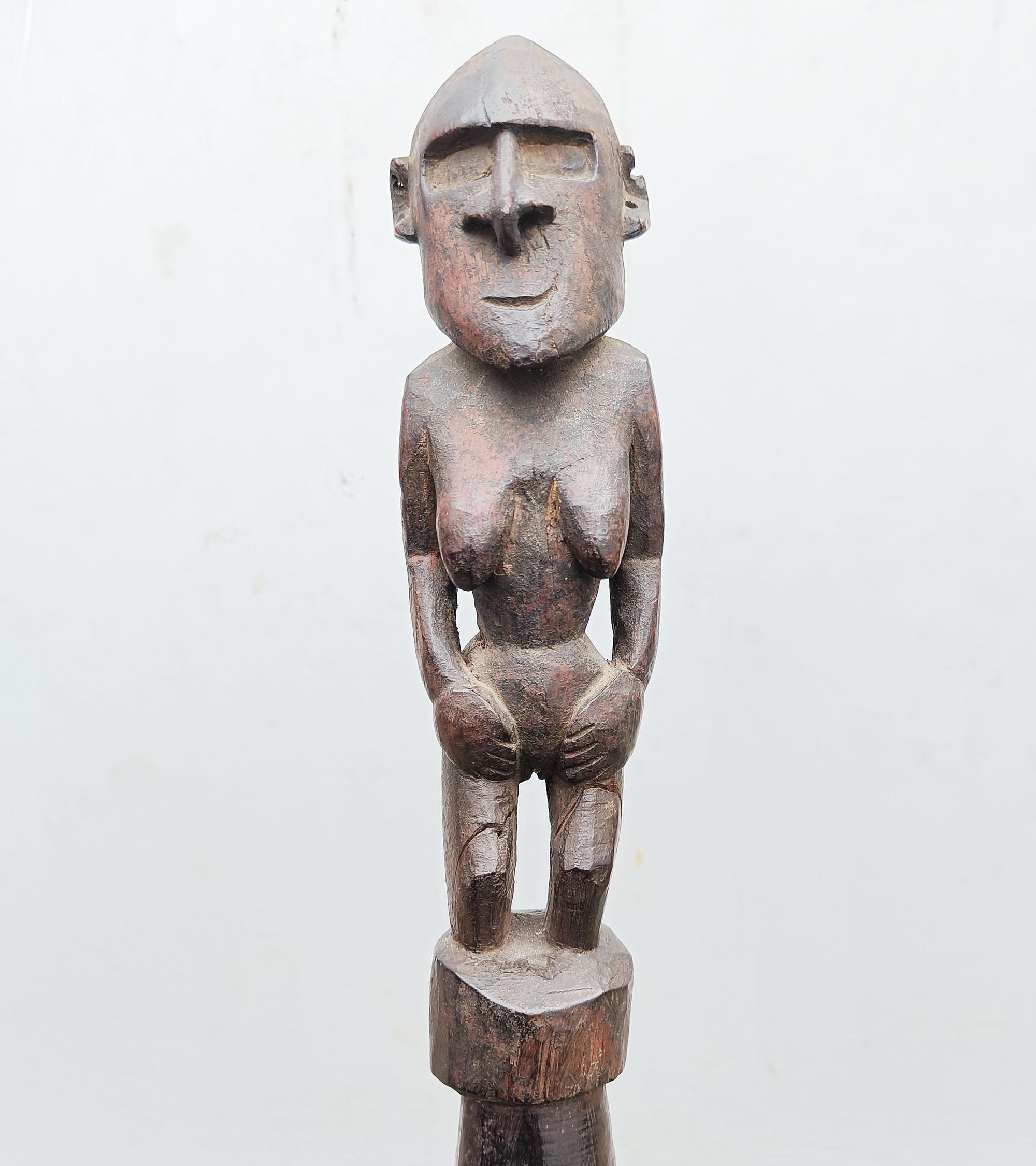 Papua New Guinean Oceanic Schouten islands Pounder Papua New Guinea Tribal Art For Sale