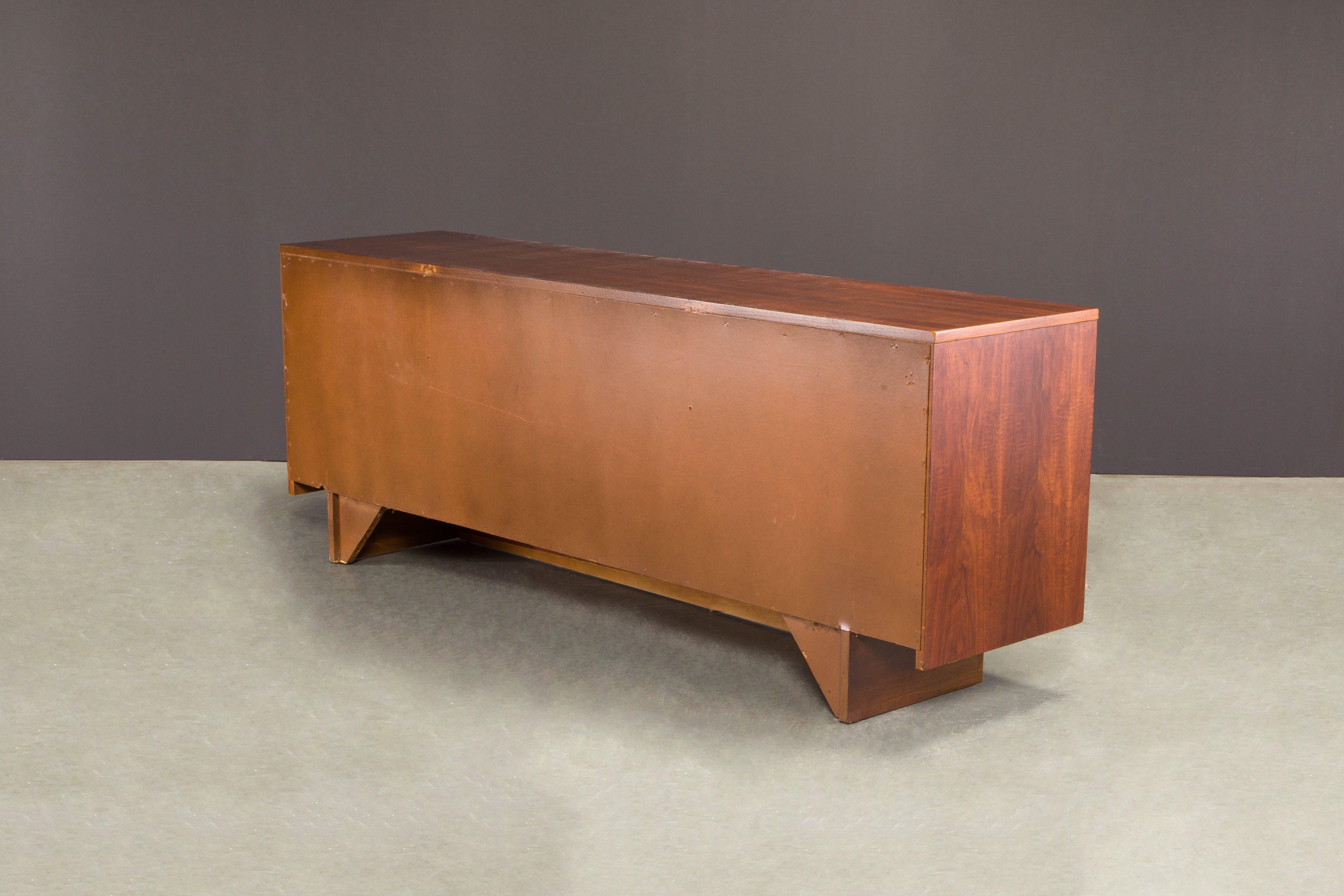 'Oceanic' Sculpted Dresser by Pulaski Furniture, c 1969, Refinished 5
