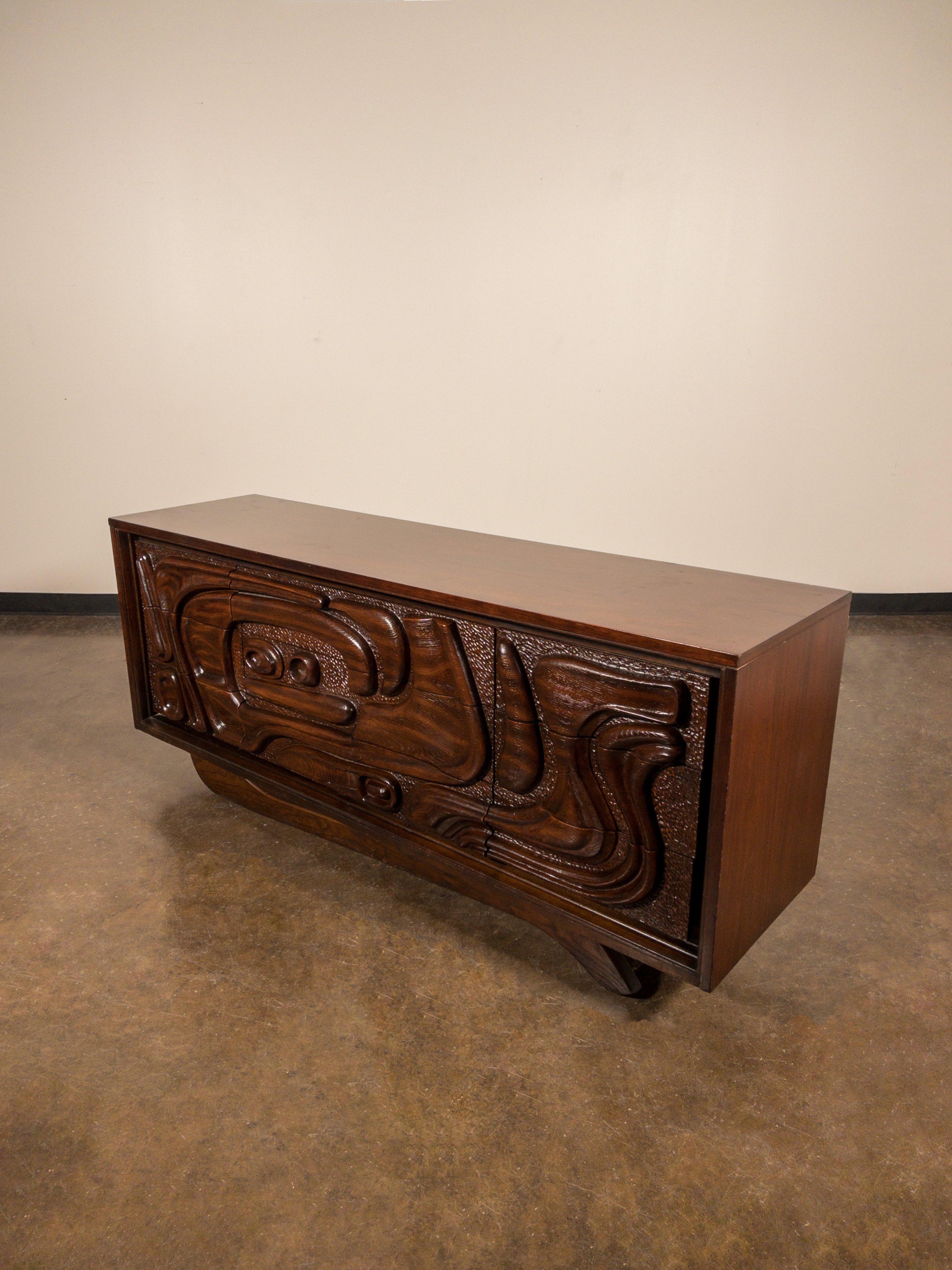 'Oceanic' Sculpted Walnut Dresser by Pulaski Furniture Corporation, circa 1969 1