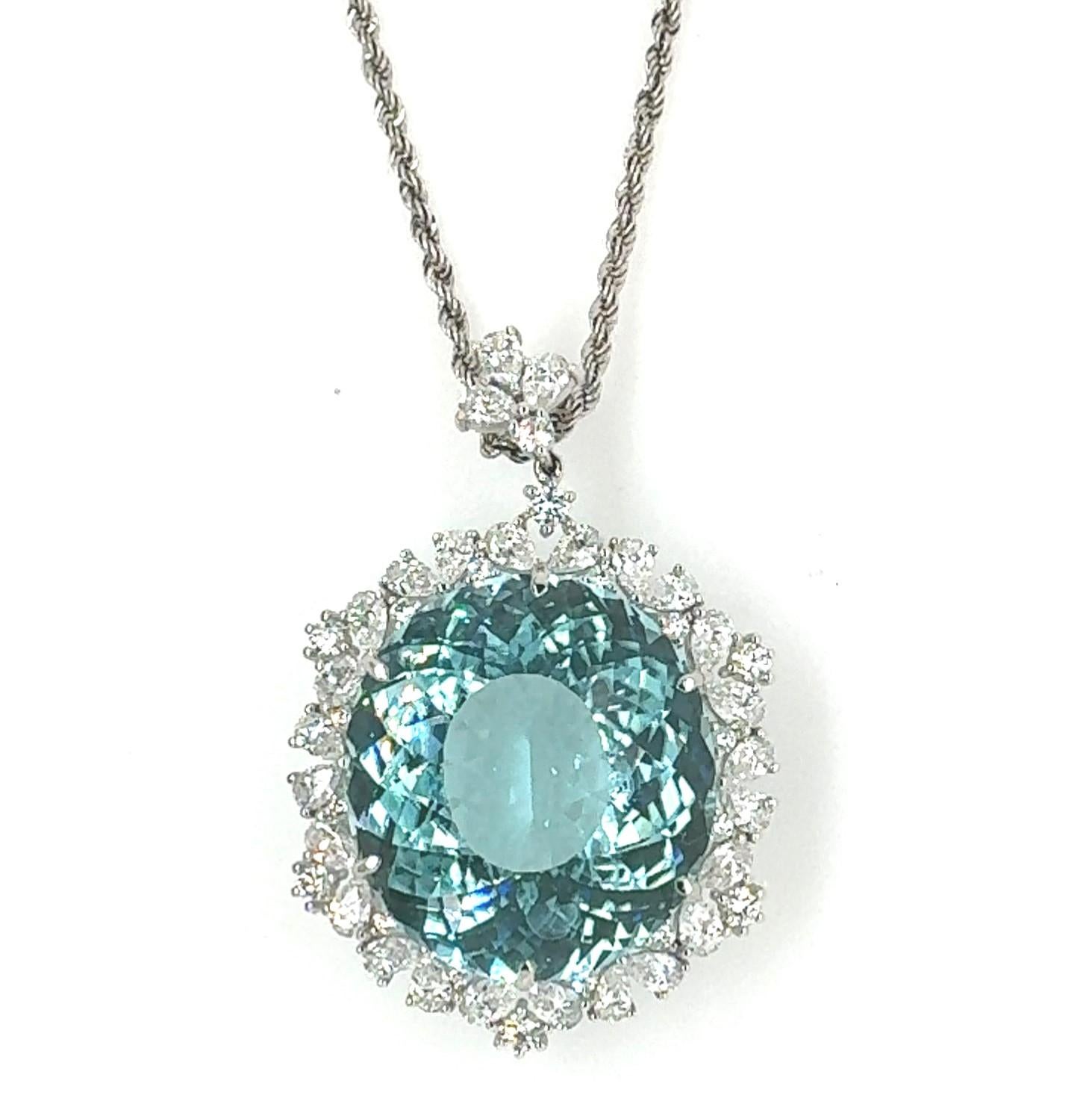 Ozeanischer Splendor 54,73 Karat Paraiba-Anhänger (Ovalschliff) im Angebot
