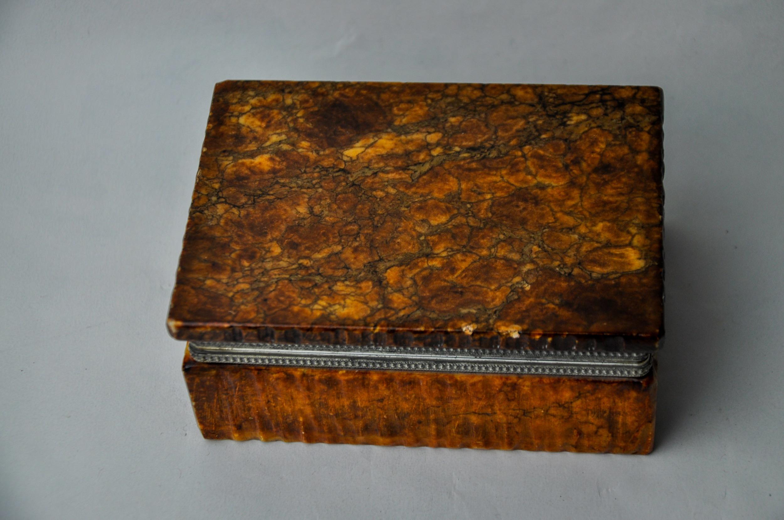 Italian Ocher alabaster box by Romano Bianchi, Italy, 1970 For Sale