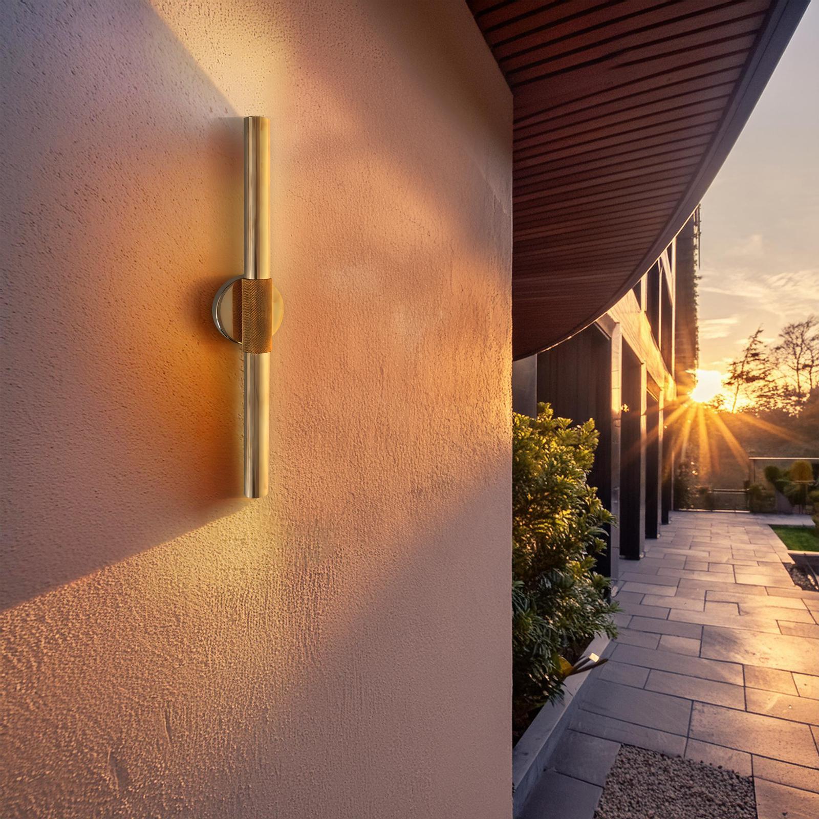 Ocho - Lámpara de pared de latón macizo de 51 cm de Candas Design Siglo XXI y contemporáneo en venta