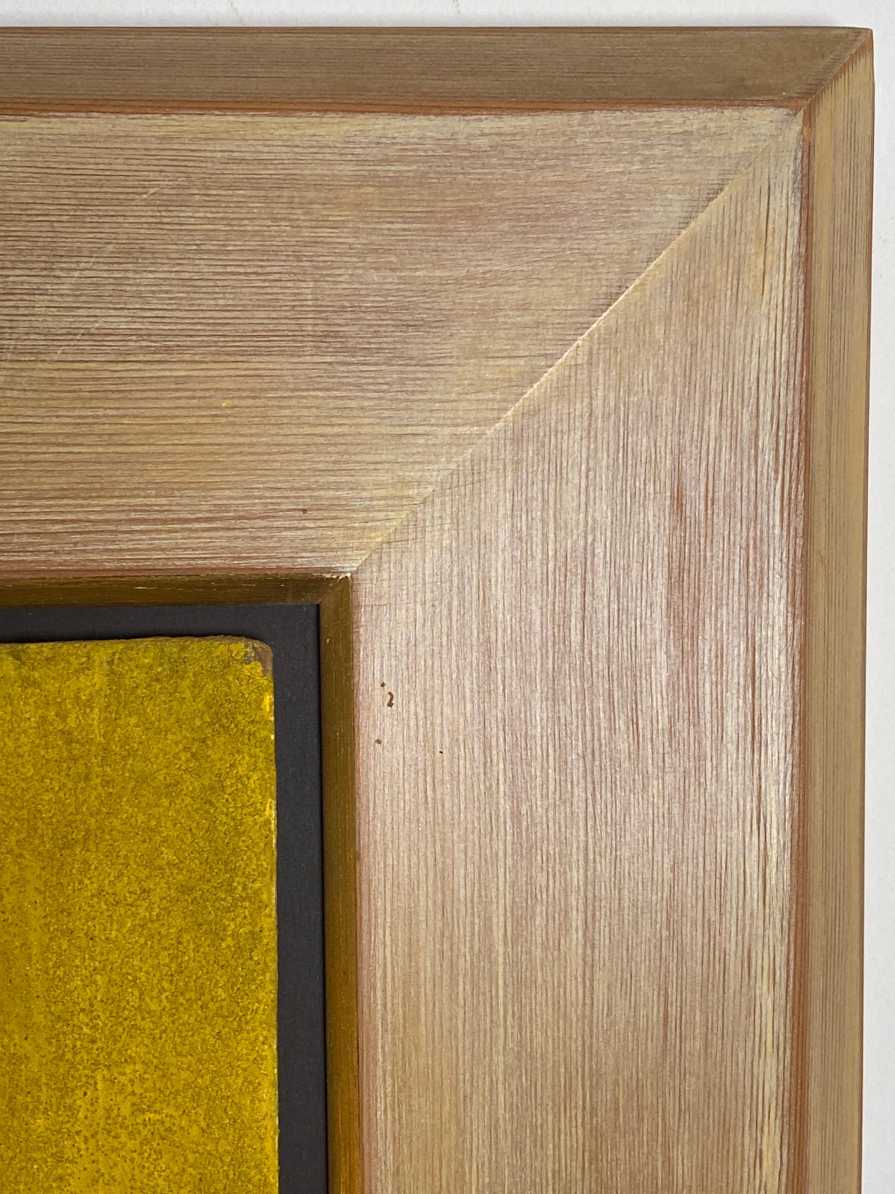 Ochre Yellow Mixed Media on Board c1970 Signé par Latvian Australian Artist en vente 1