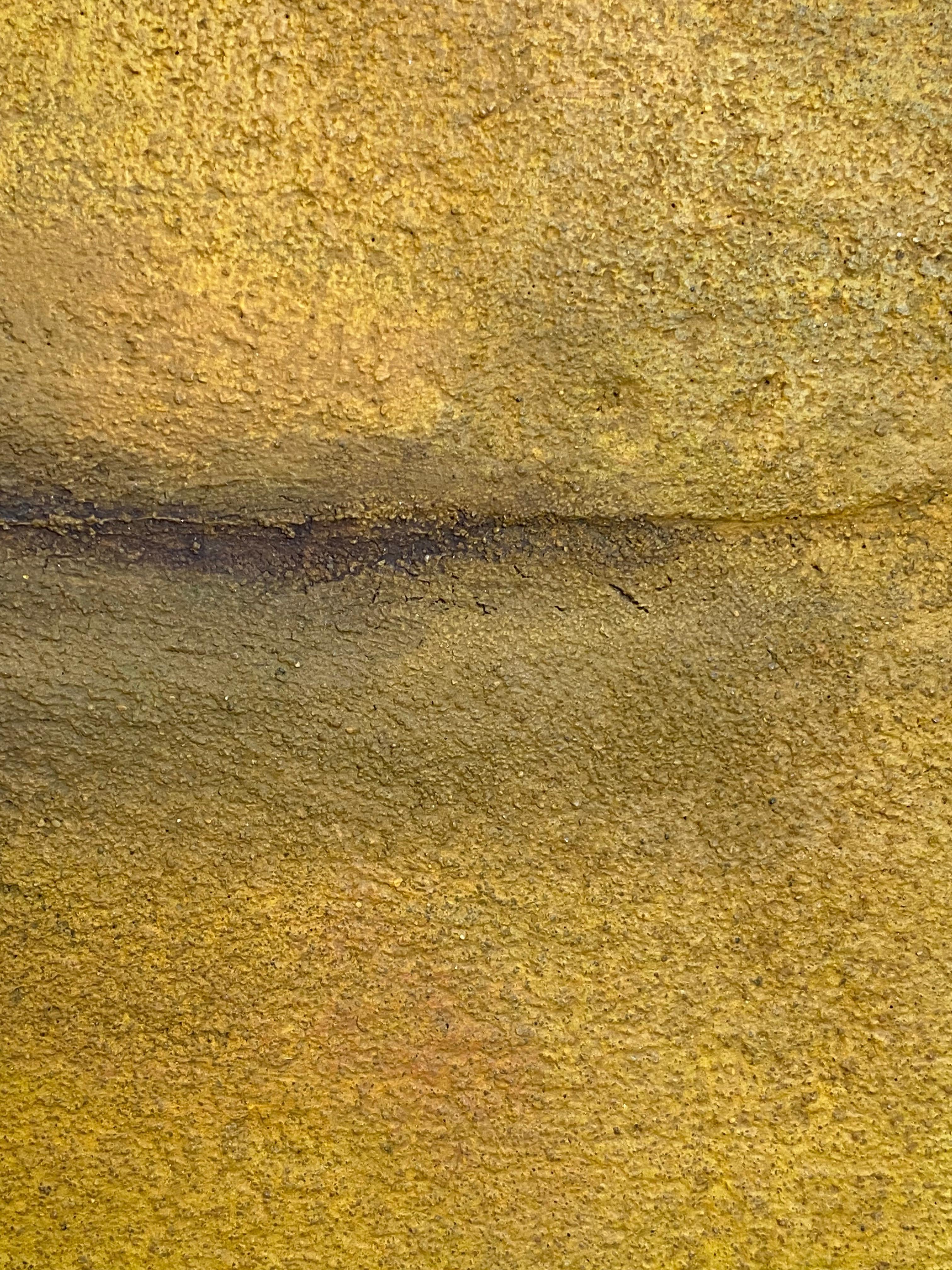 Ochre Yellow Mixed Media on Board c1970 Signé par Latvian Australian Artist en vente 2