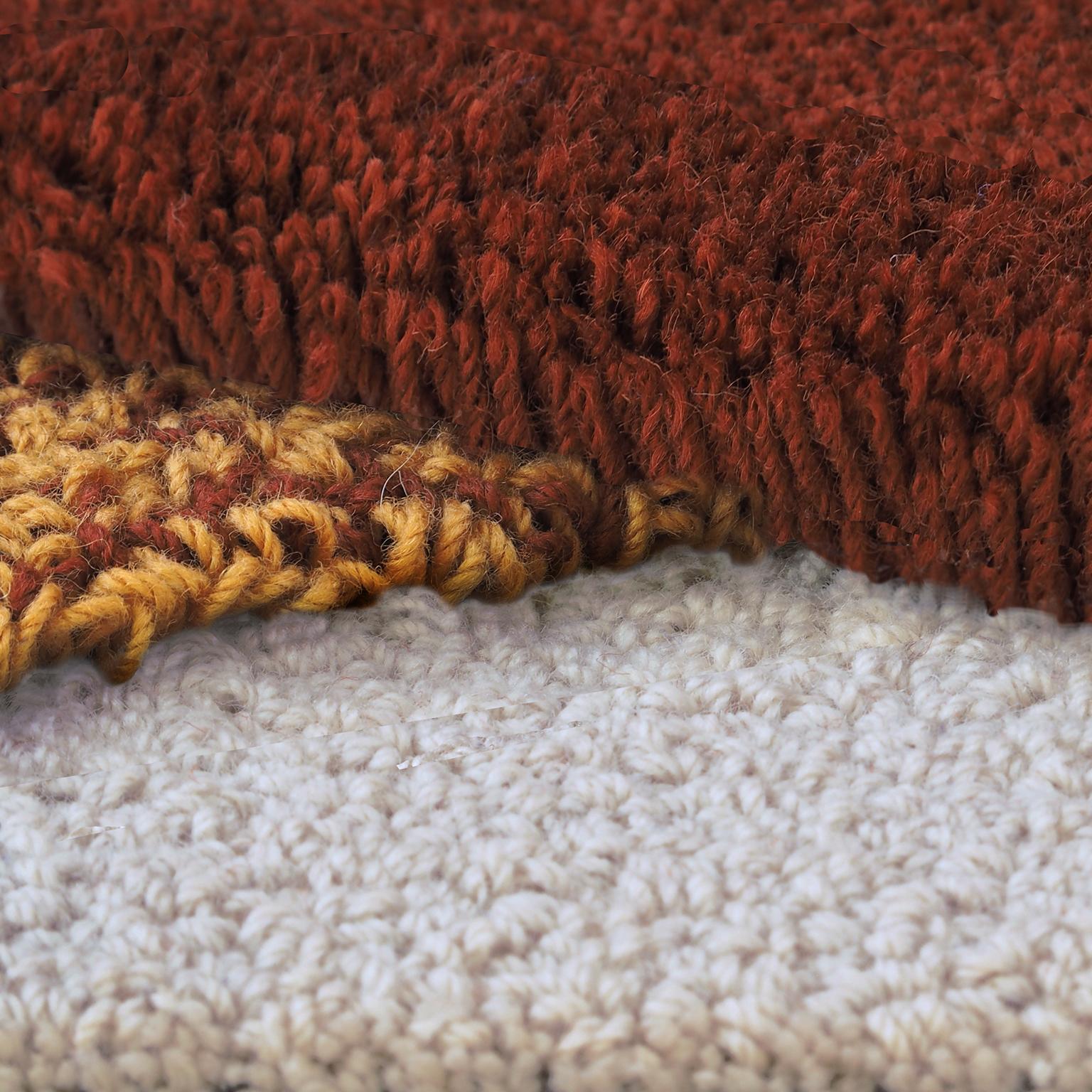 Machine-Made OCI Right L, Rug 100% Wool / Bordeaux Ecru Ocra by Portego For Sale