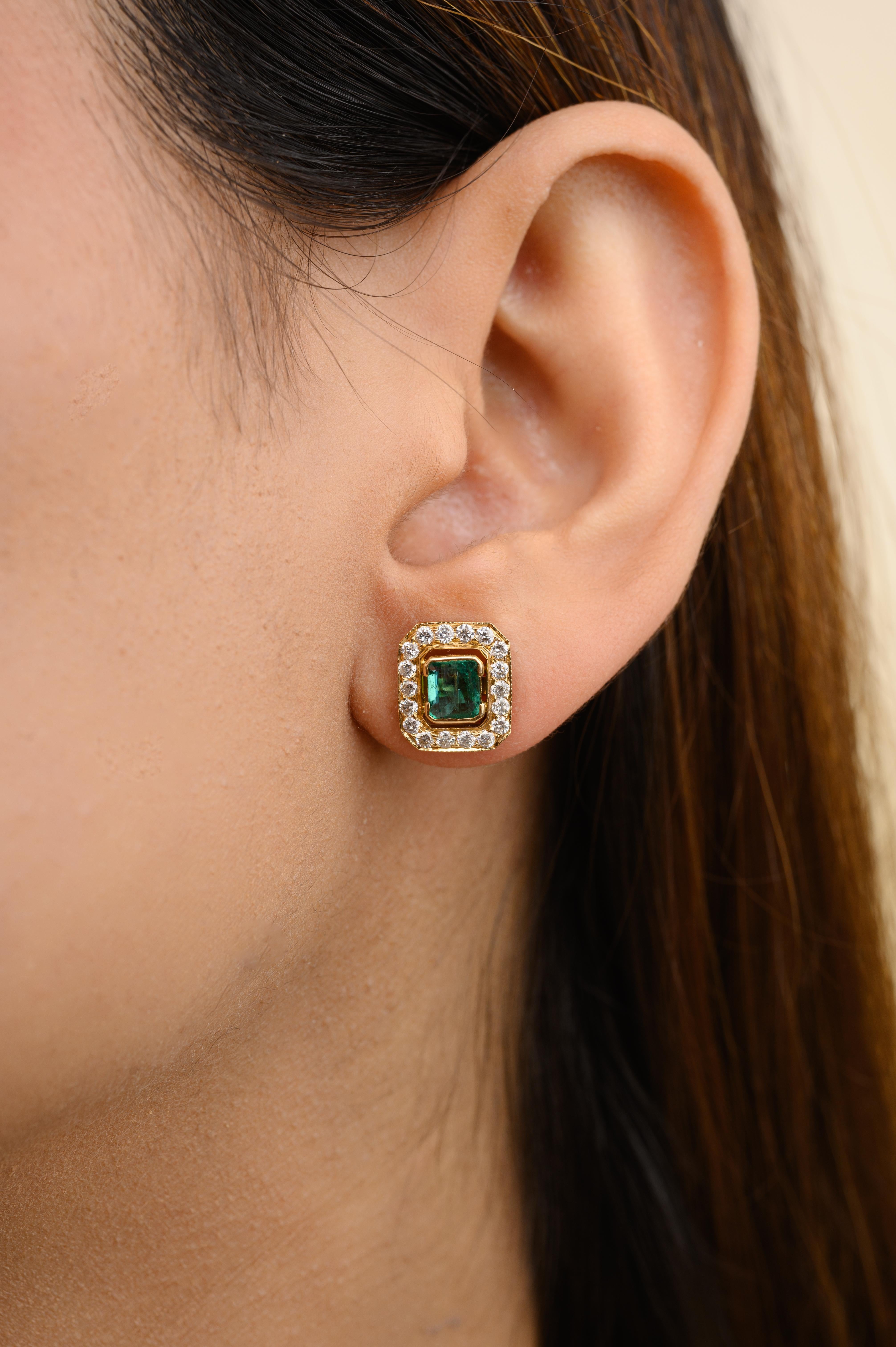 Octagon Cut Emerald Halo Diamond Big Stud Earrings in 18k Yellow Gold for Her In New Condition For Sale In Houston, TX