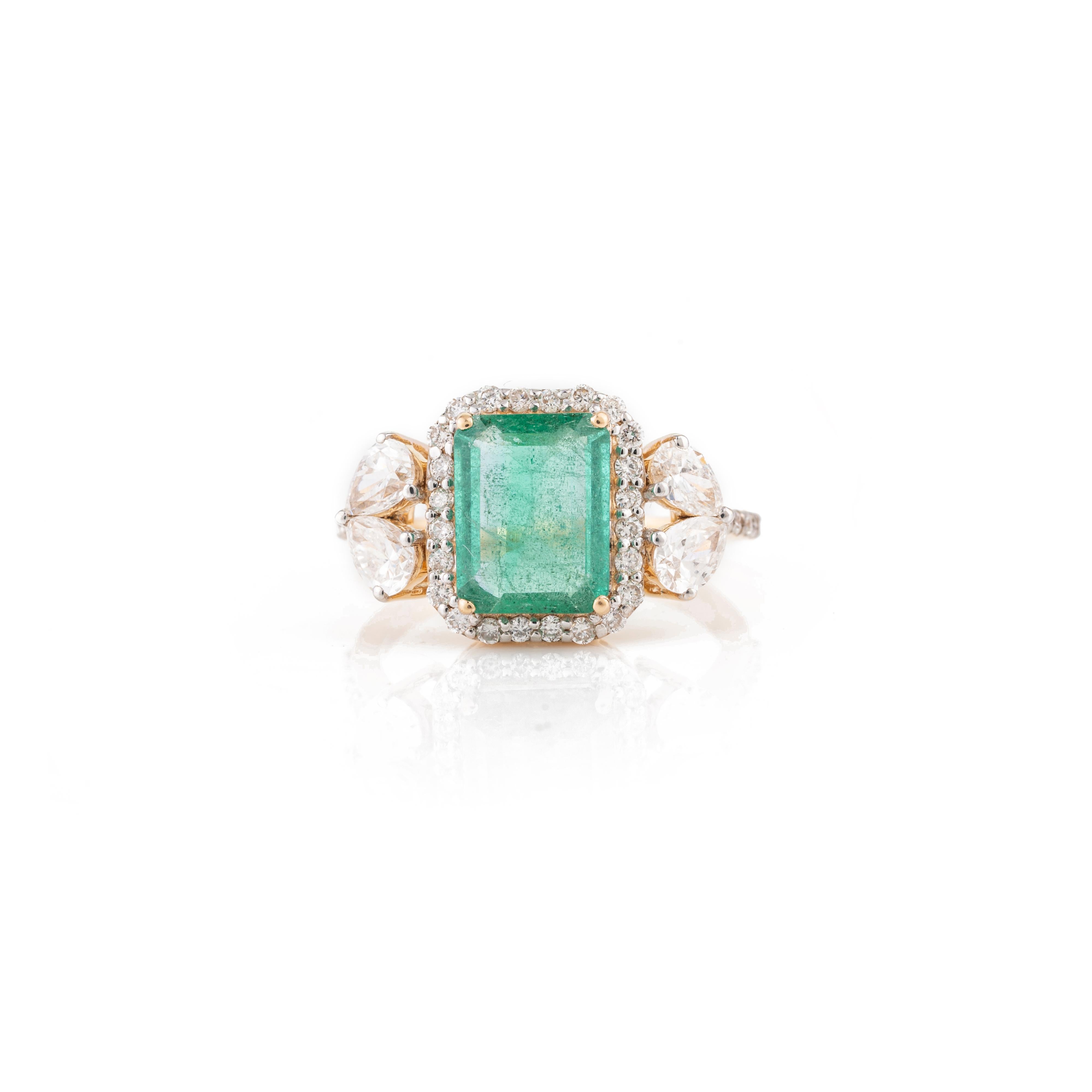 For Sale:  Designer Emerald Birthstone Diamond Big Cocktail Ring in 18k Solid Yellow Gold 2