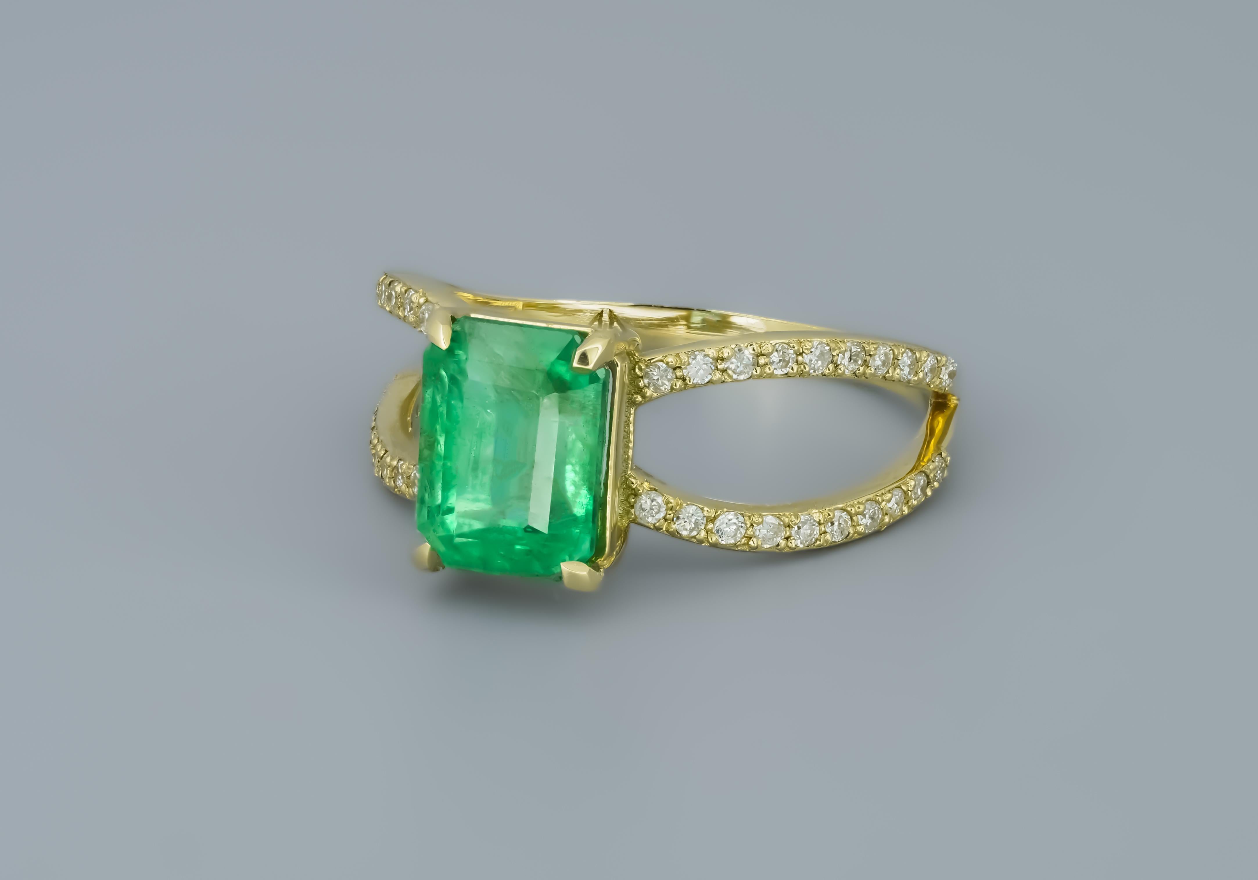 For Sale:  Octagon Emerald 14k gold ring 3