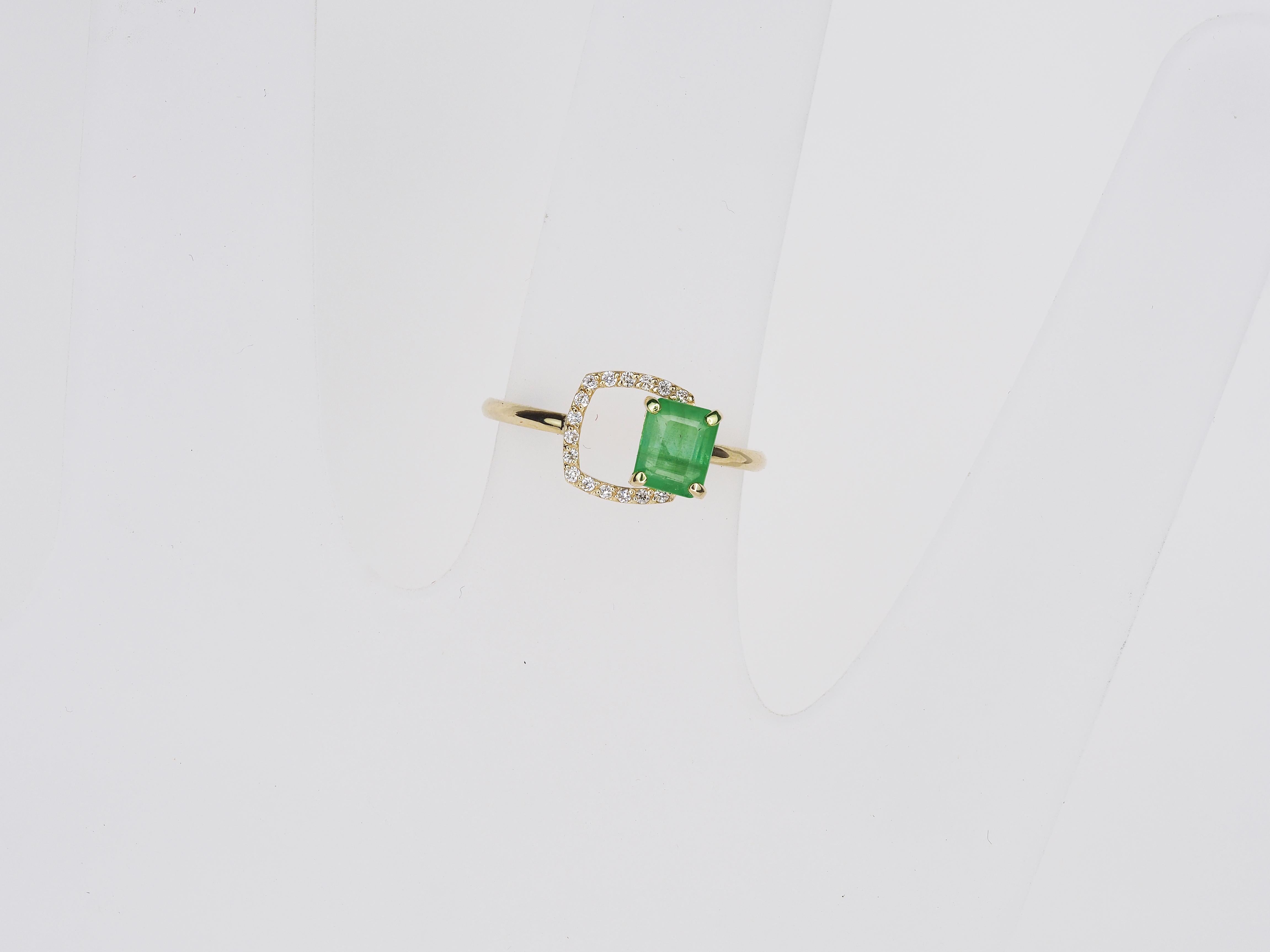 Octagon Emerald 14k gold ring.  For Sale 2