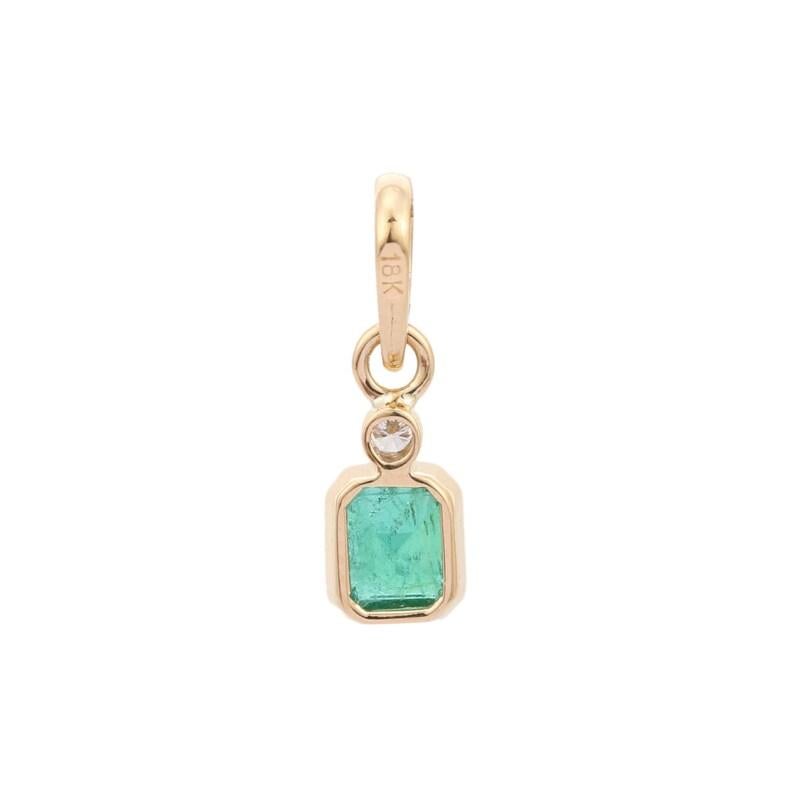 Women's or Men's Octagon Emerald and Diamond Pendant in 18K Yellow Gold For Sale