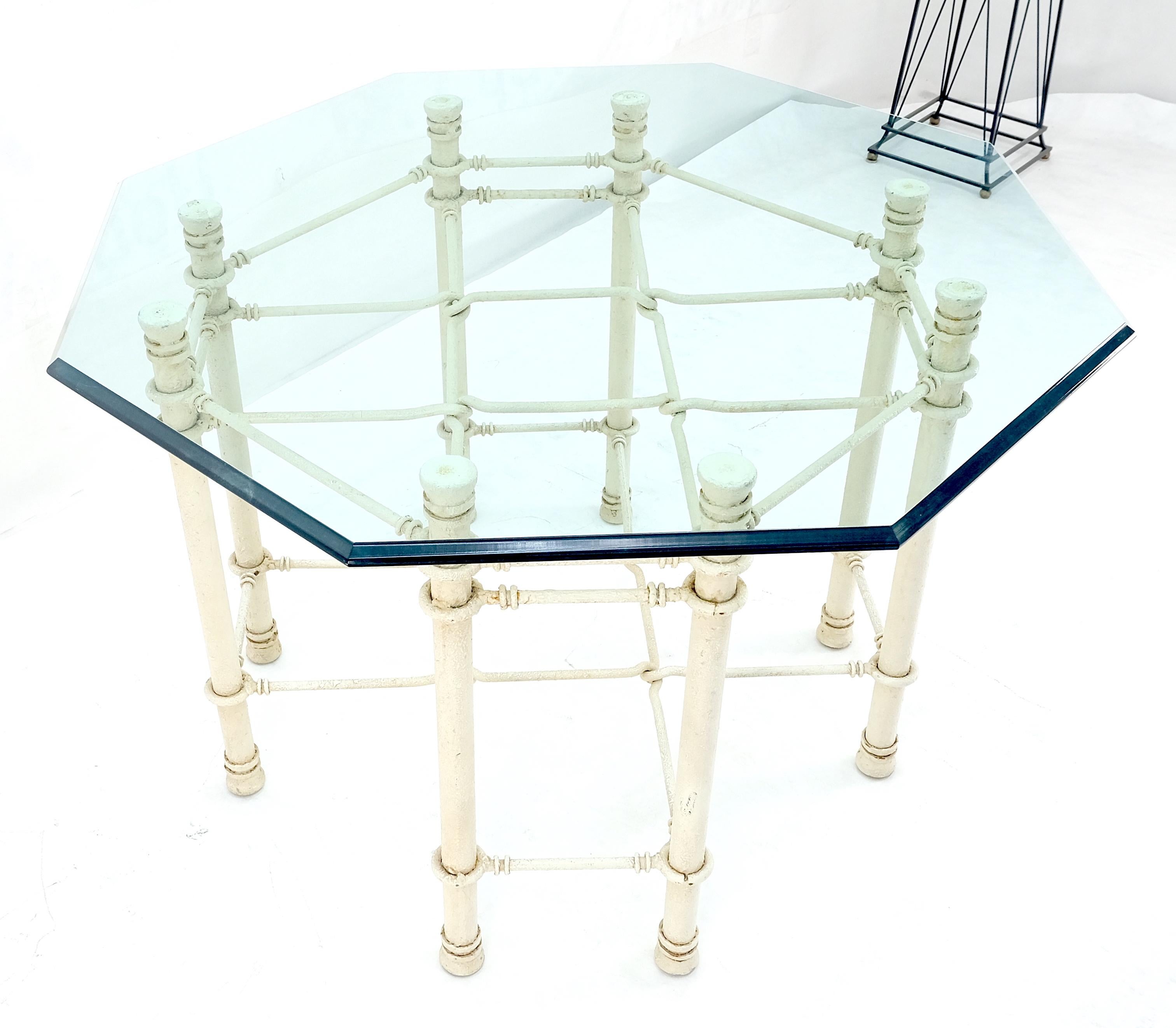 Octagon Shape 3/4