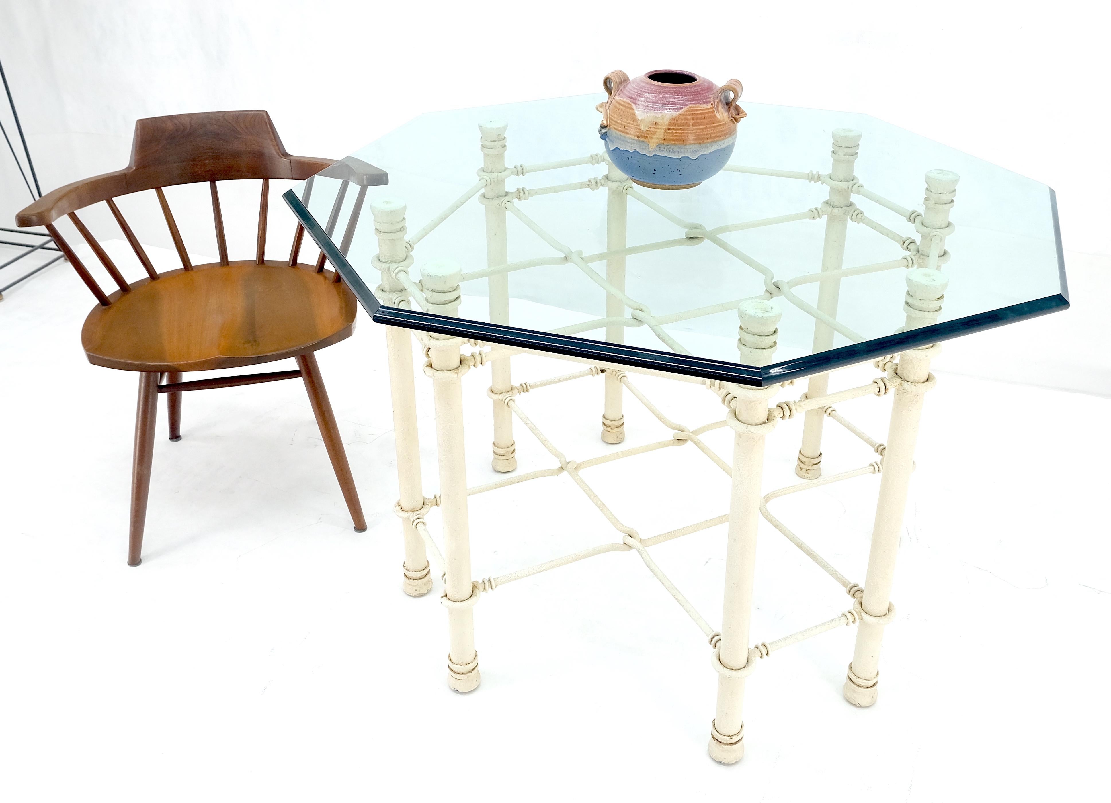 Painted Octagon Shape 3/4