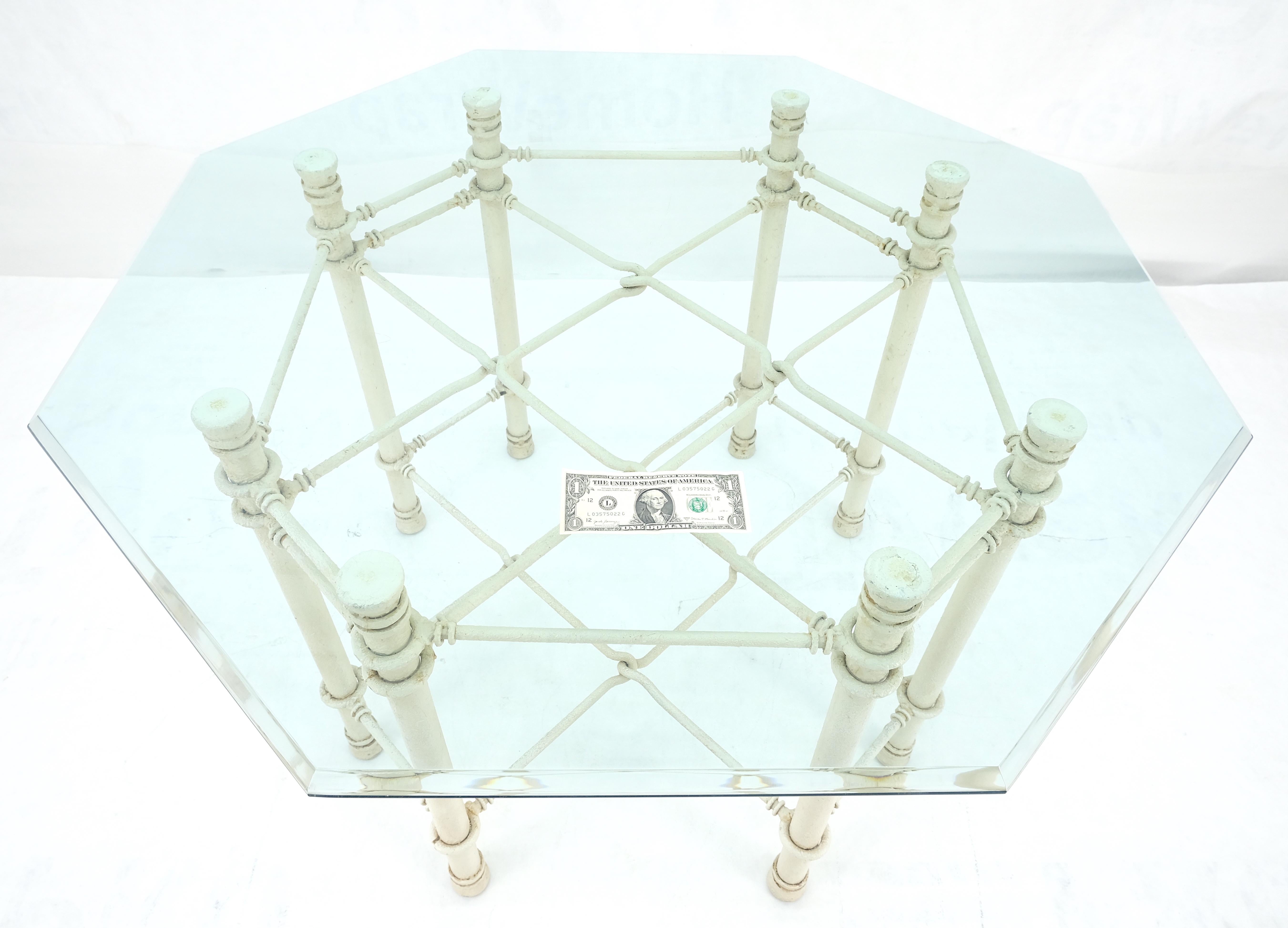 Octagon Shape 3/4