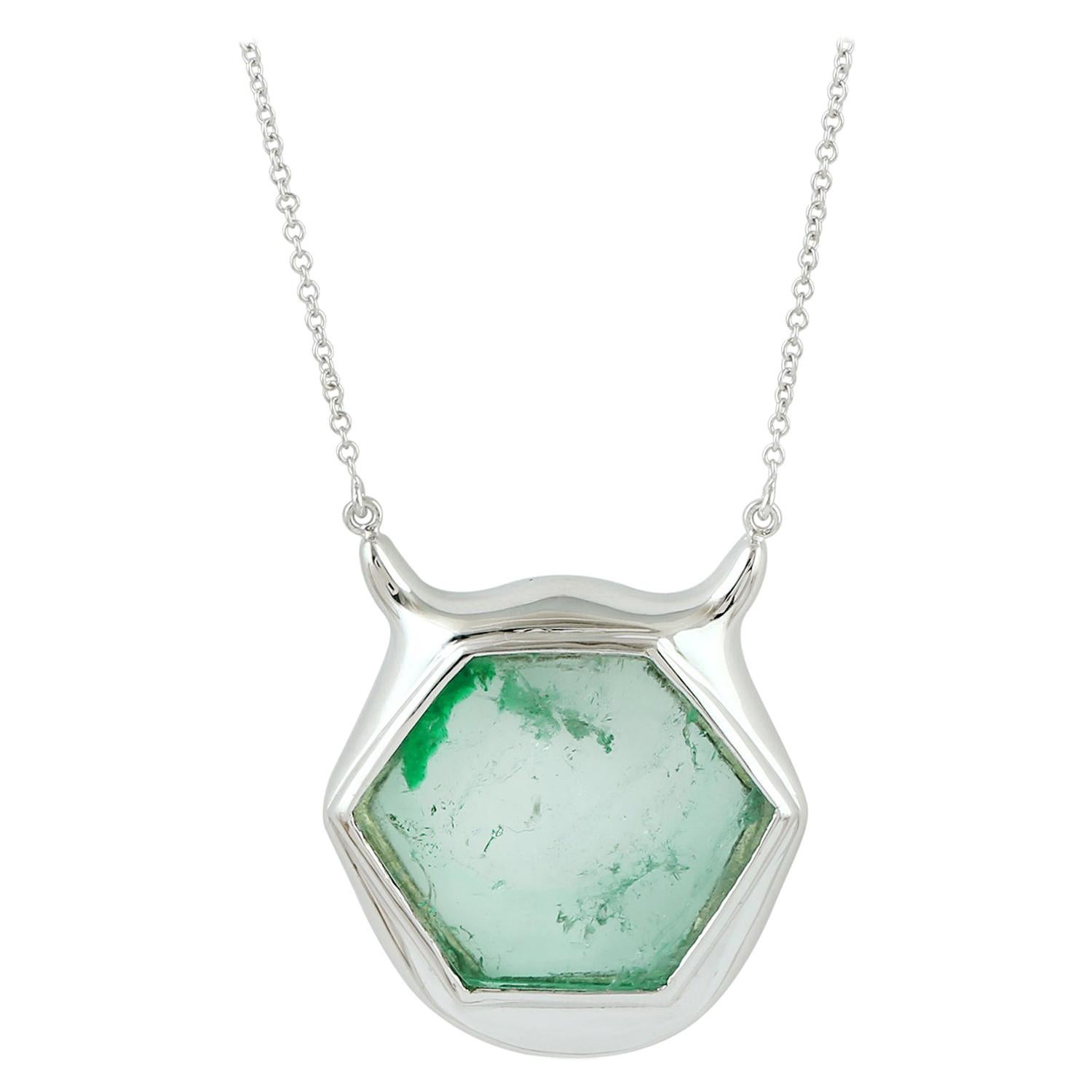 Octagon Shape Muzo Emerald Necklace Set in White 18k Gold For Sale