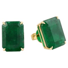 Achteckige Smaragd Minimal Ohrstecker aus 18k Gelbgold