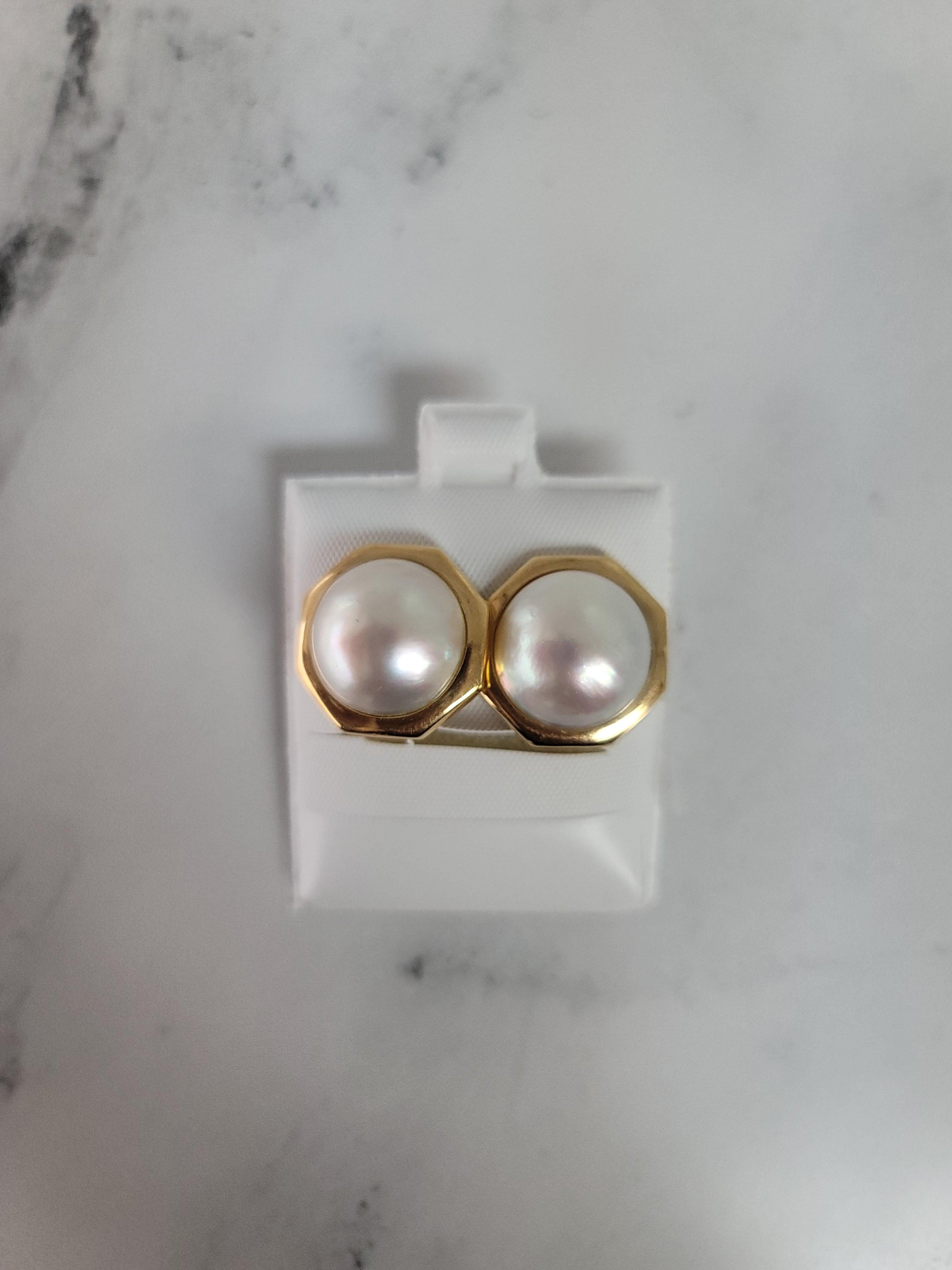 Round Cut Octagon Shaped Mabe Pearl Earrings 14k Yellow Gold For Sale